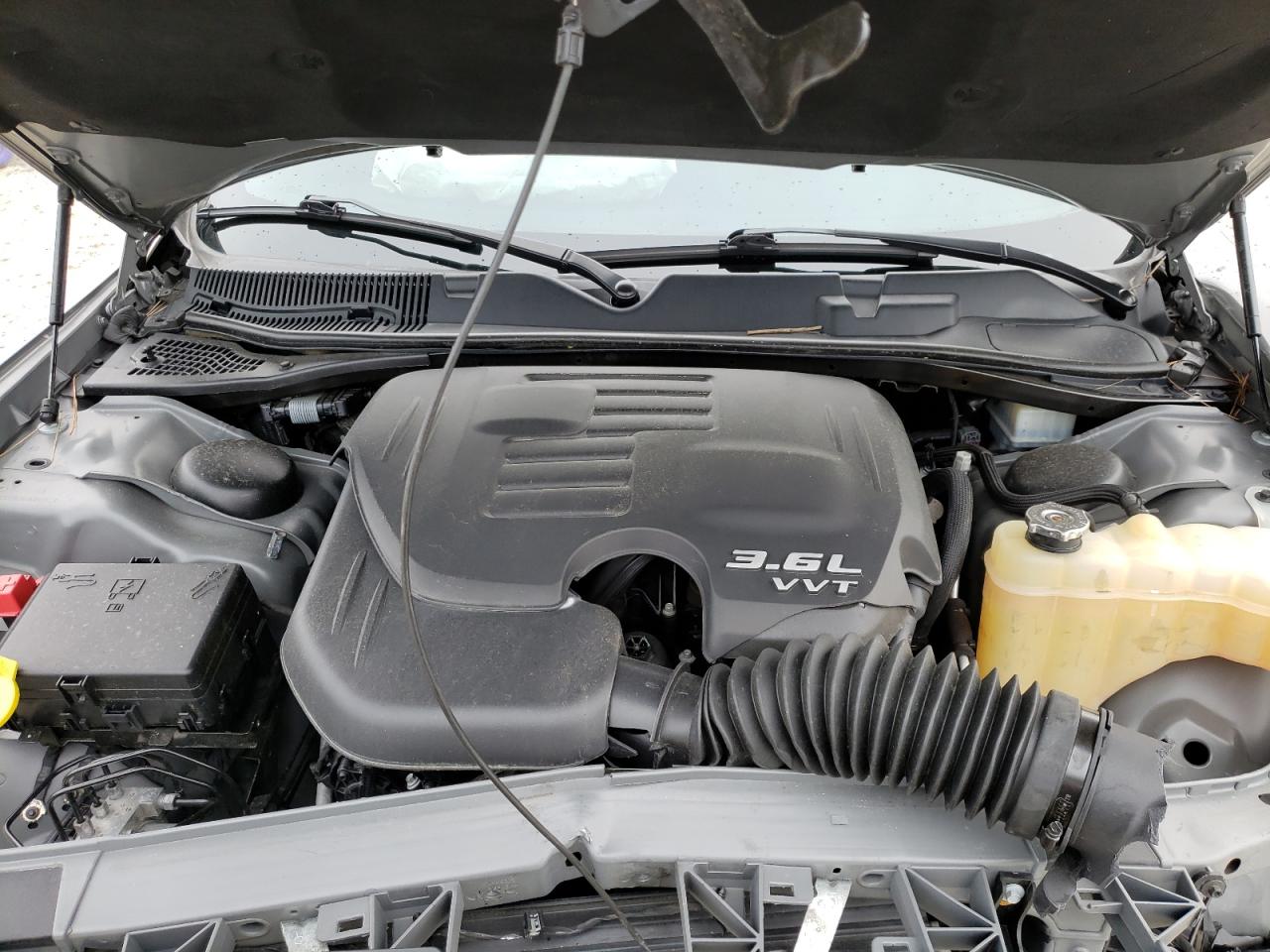 Photo 7 from auction – 2019 DODGE CHALLENGER with VIN 2C3CDZJG1KH549422