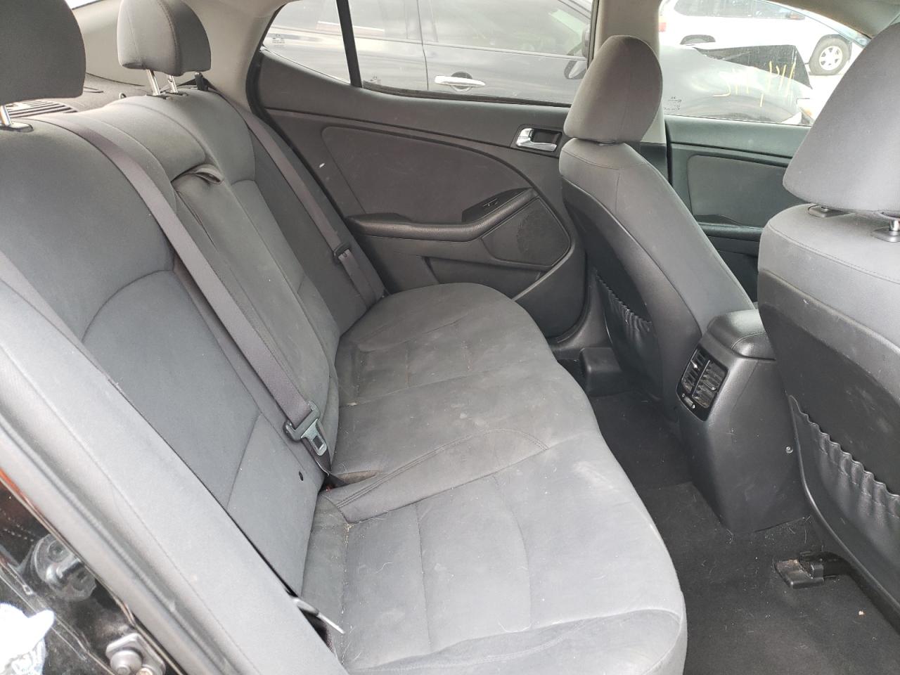 Photo 6 from auction – 2014 KIA OPTIMA HYB with VIN KNAGM4AD8E5069229