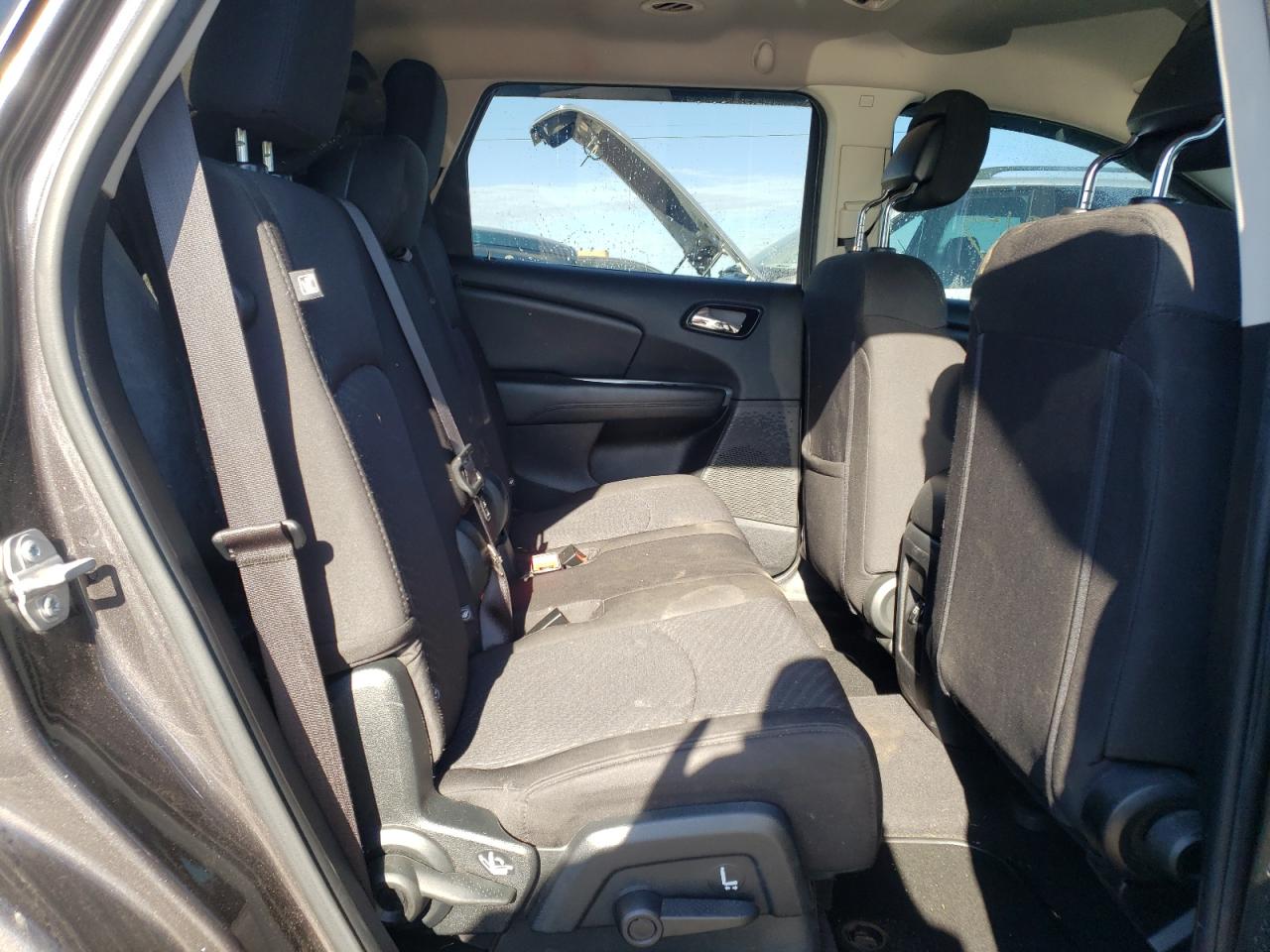 Photo 6 from auction – 2017 DODGE JOURNEY SE with VIN 3C4PDCAB1HT601971