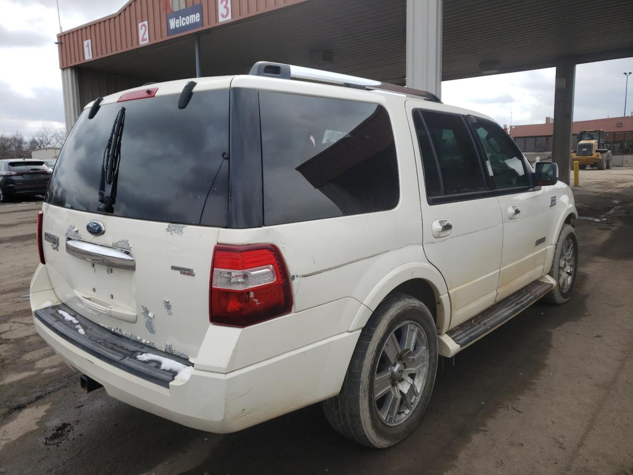 Photo 4 from auction – 2007 FORD EXPEDITION with VIN 1FMFU20567LA21977