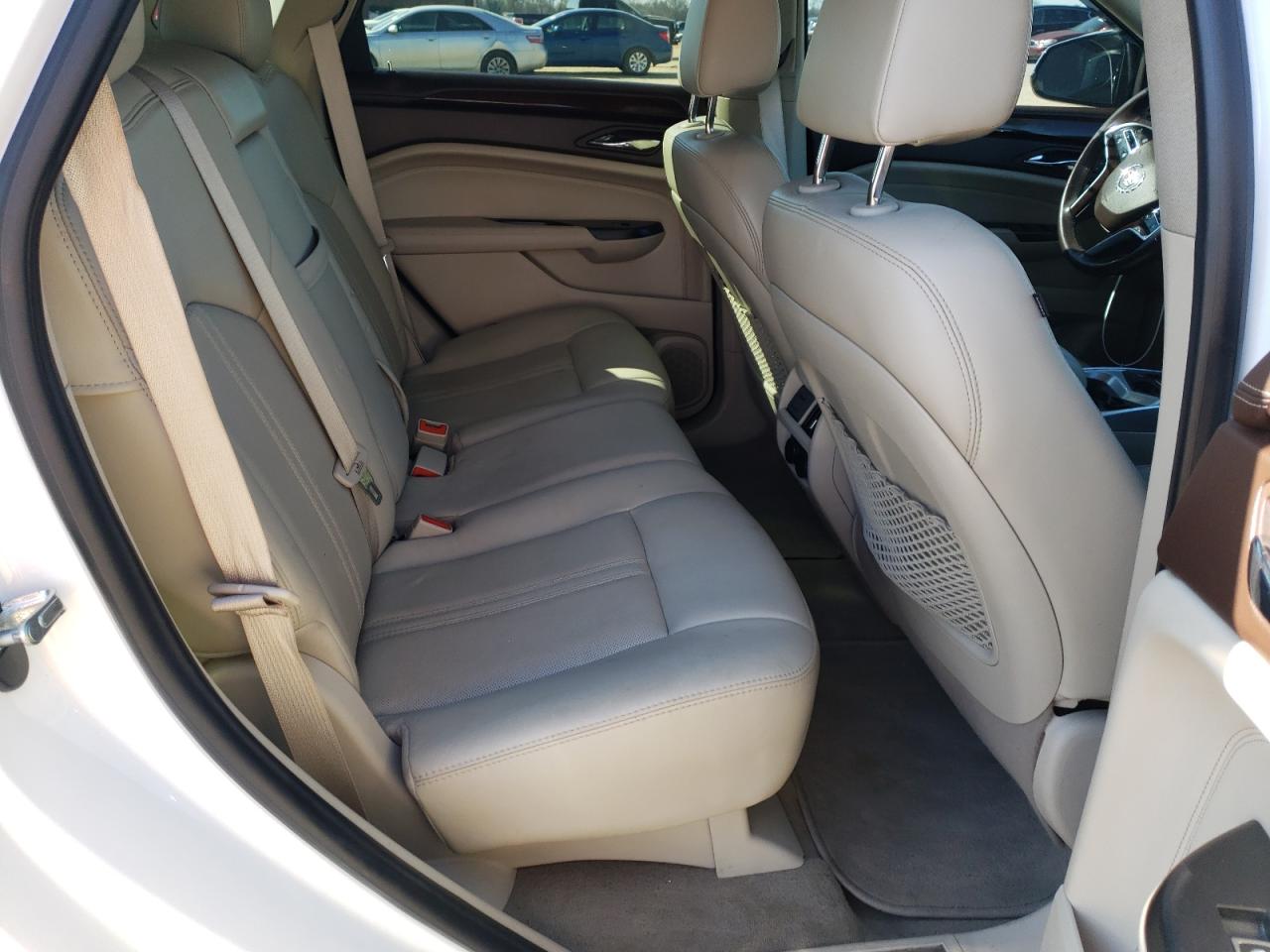 Photo 6 from auction – 2015 CADILLAC SRX PREMIU with VIN 3GYFNDE37FS608678