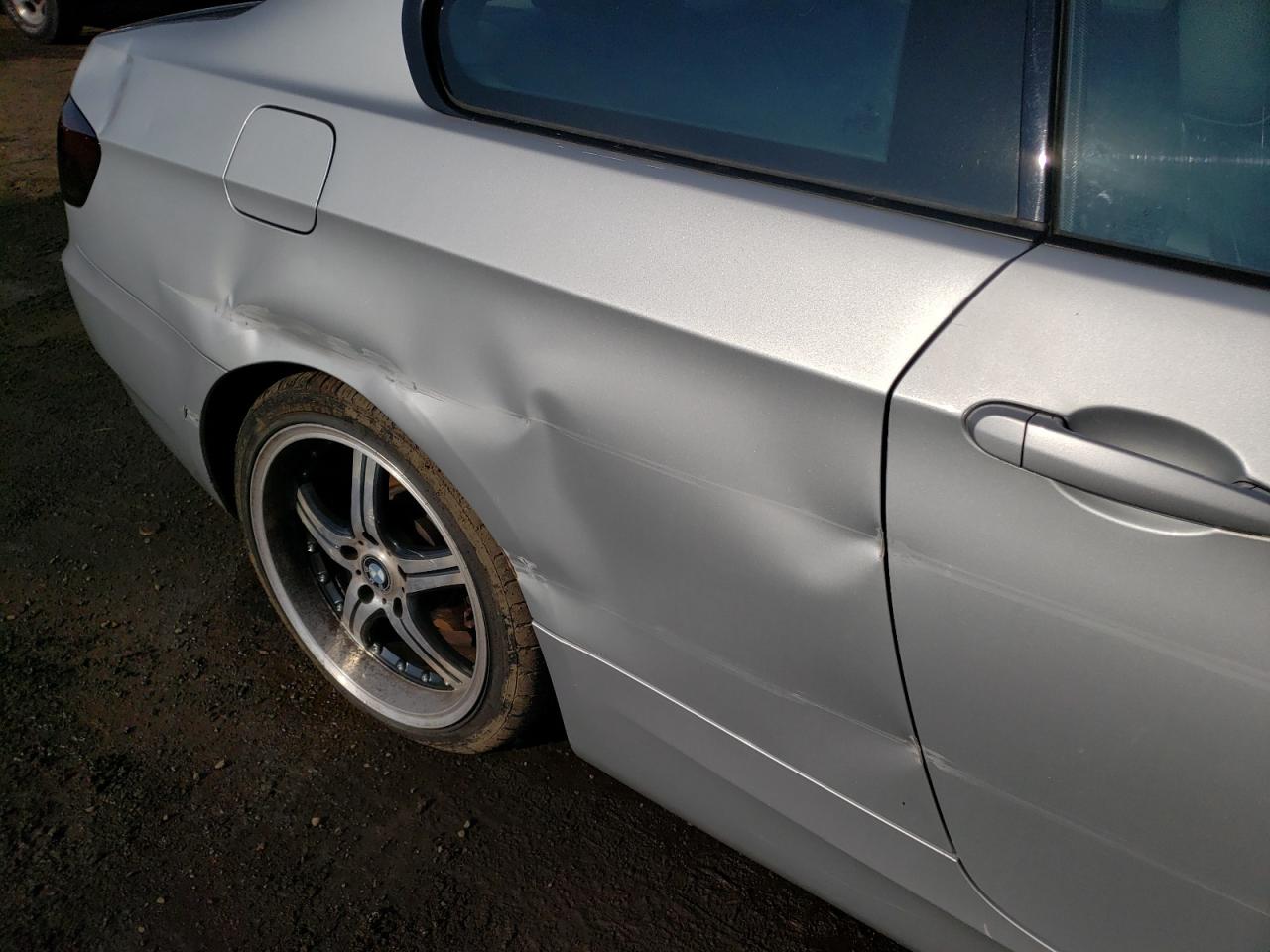 Photo 9 from auction – 2010 BMW 328 XI with VIN WBAWC3C58AP471104