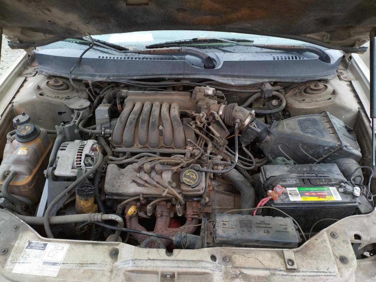 Photo 7 from auction – 2001 FORD TAURUS SES with VIN 1FAFP55U11G213505