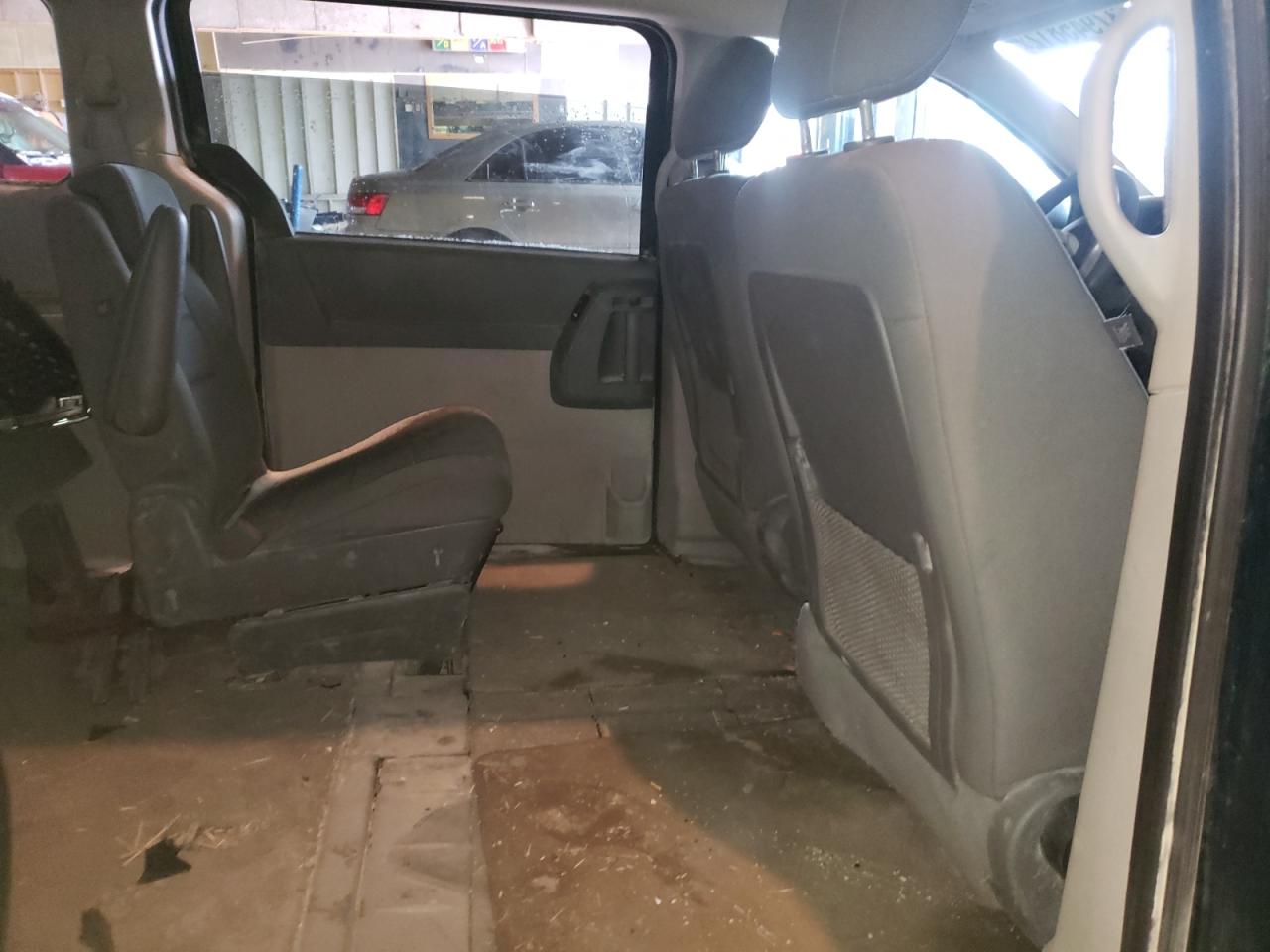 Photo 6 from auction – 2009 DODGE GRAND CARA with VIN 2D8HN44E79R591756