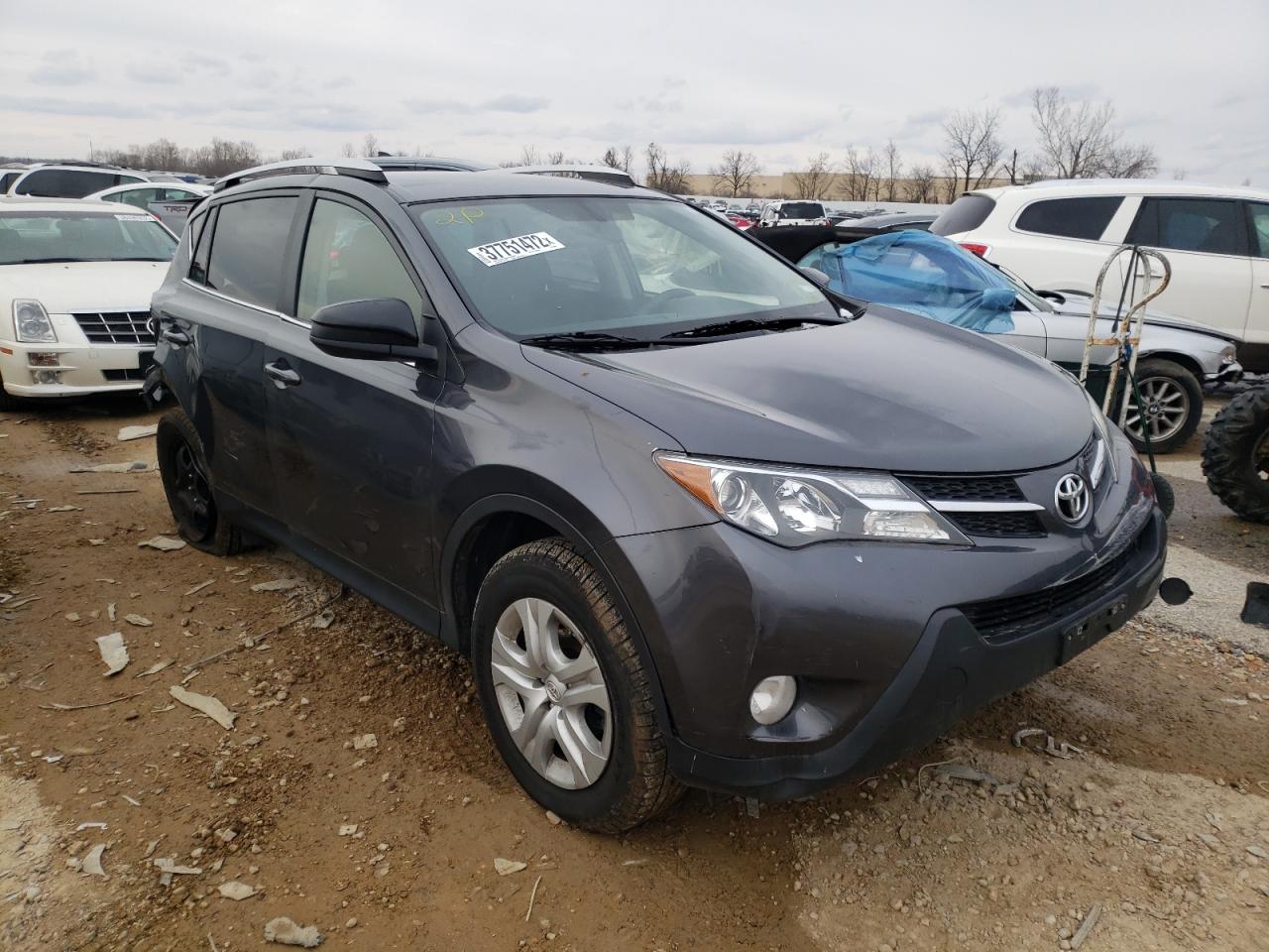 TOYOTA RAV4 LE 2015 with VIN JTMZFREV4FD049248 - Photo from auction