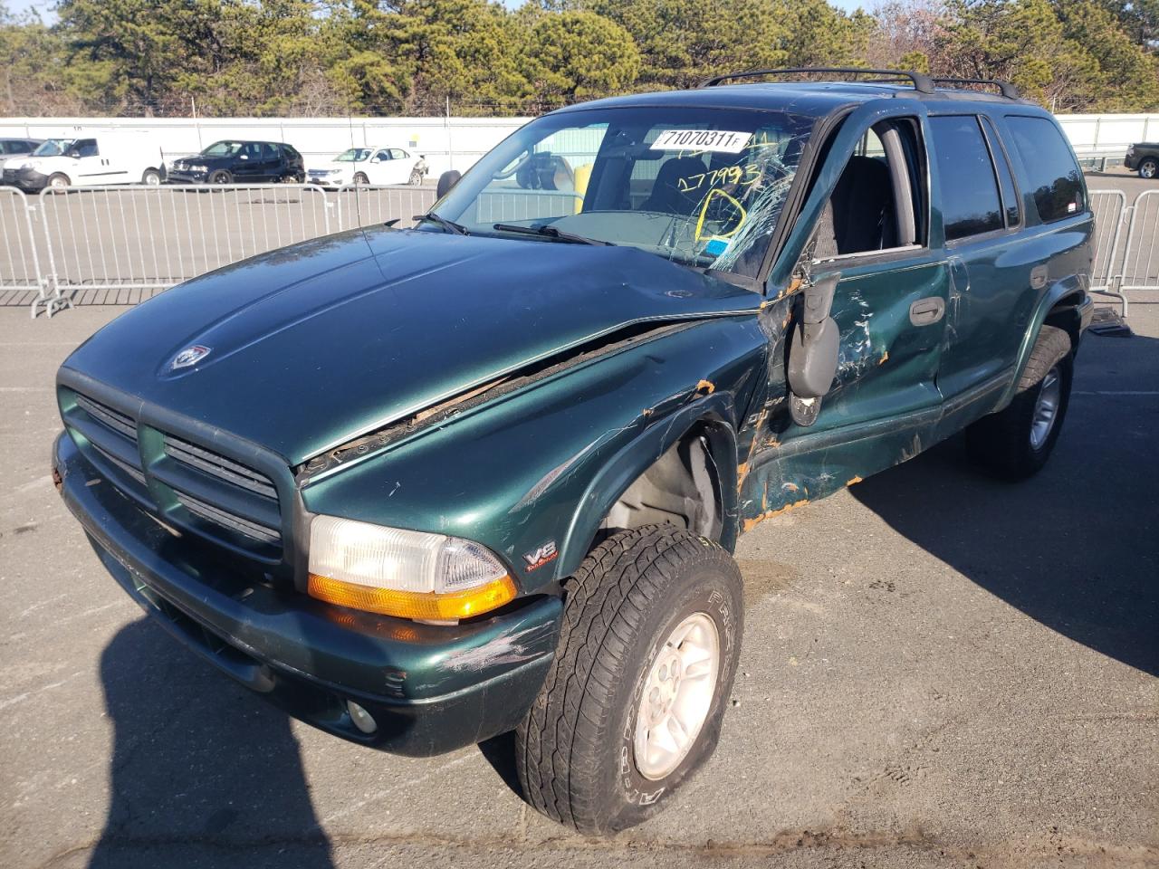 Photo 2 from auction – 2000 DODGE DURANGO with VIN 1B4HS28Z6YF177993