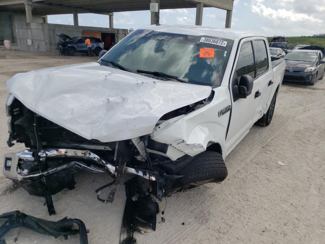 Photo 2 from auction – 2017 FORD F150 SUPER with VIN 1FTEW1C88HFB12467