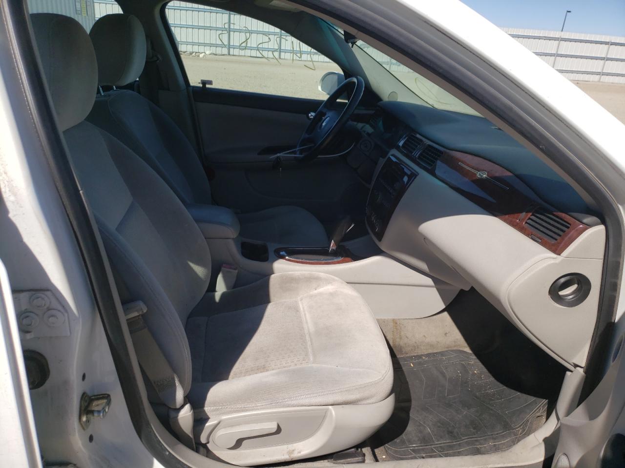 Photo 5 from auction – 2011 CHEVROLET IMPALA LT with VIN 2G1WG5EK9B1147477