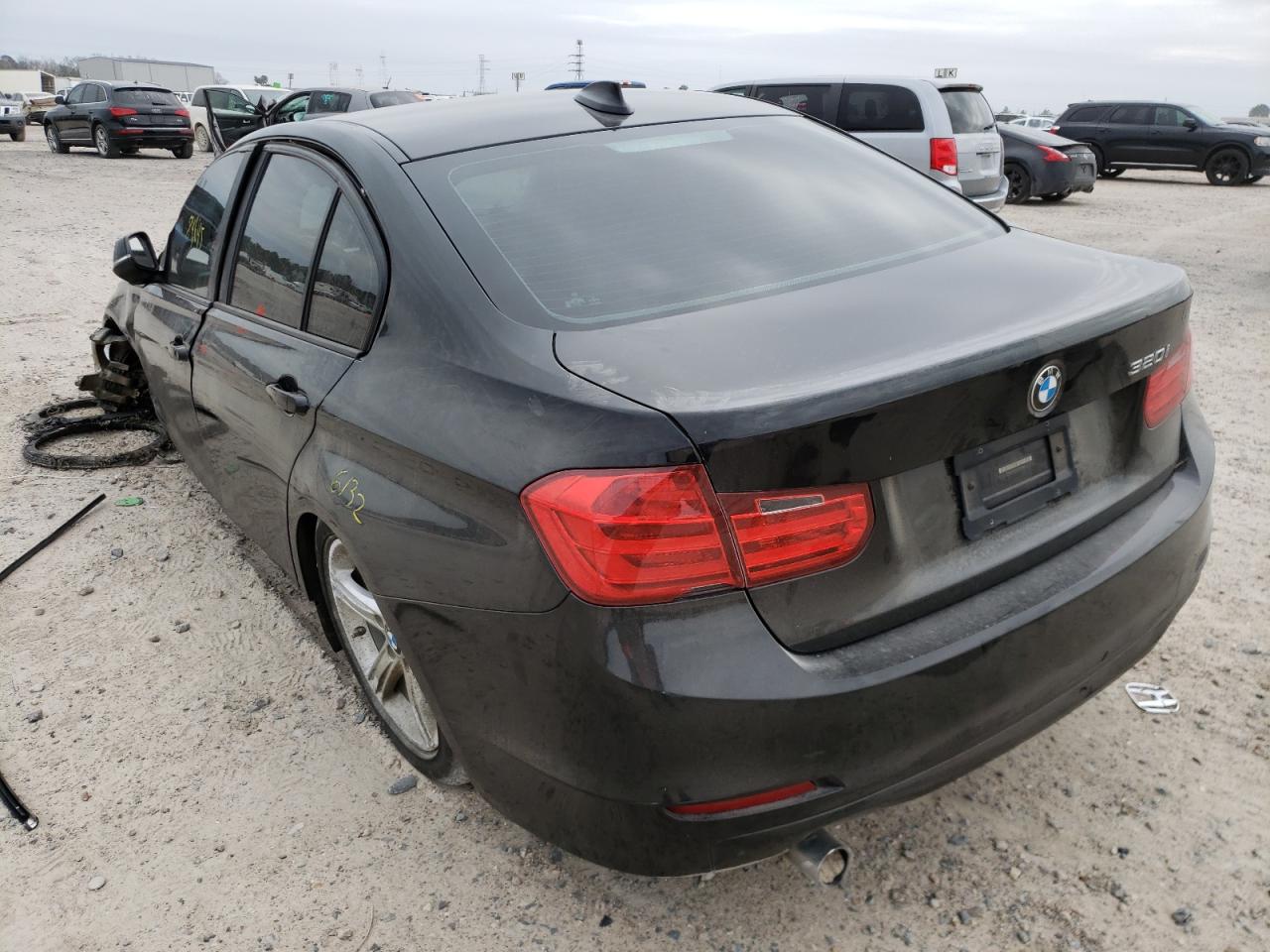 Photo 3 from auction – 2014 BMW 320 I with VIN WBA3B1G57ENS81400