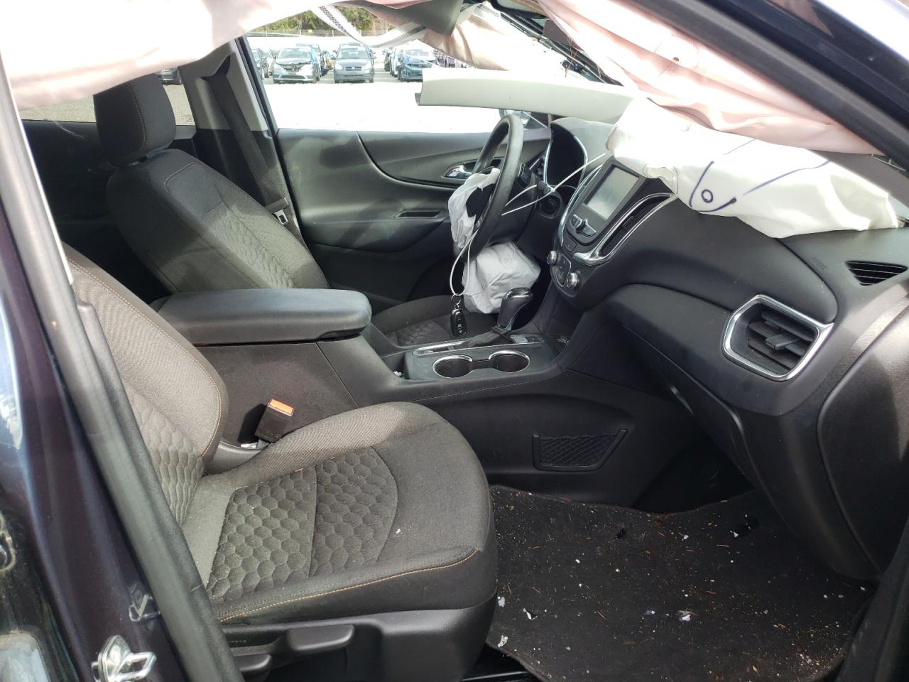 Photo 5 from auction – 2018 CHEVROLET EQUINOX LT with VIN 3GNAXSEV5JS538646