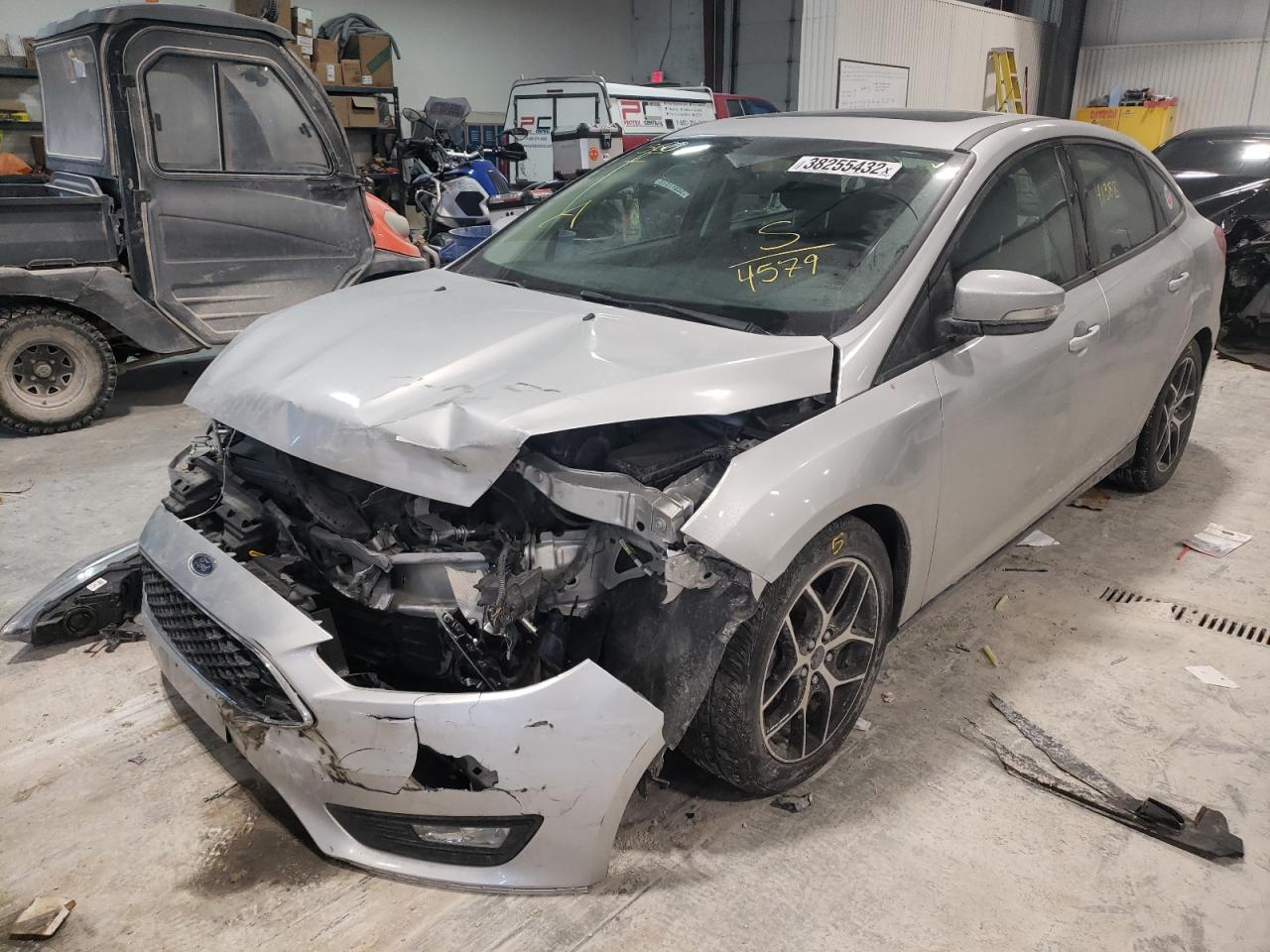Photo 2 from auction – 2018 FORD FOCUS SEL with VIN 1FADP3H21JL224579