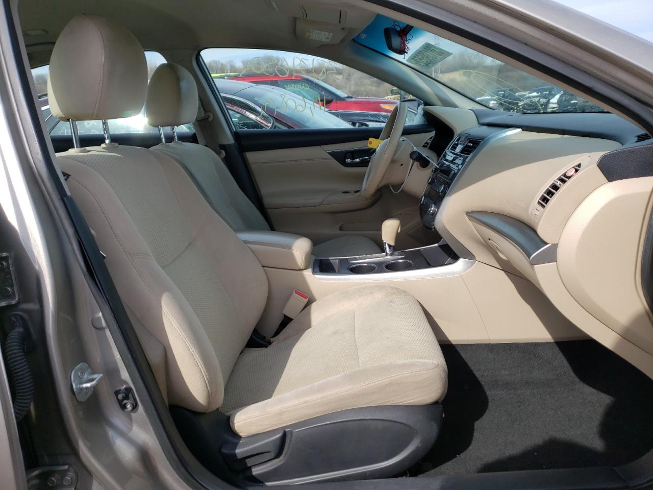 Photo 5 from auction – 2015 NISSAN ALTIMA with VIN 1N4AL3AP5FC476198