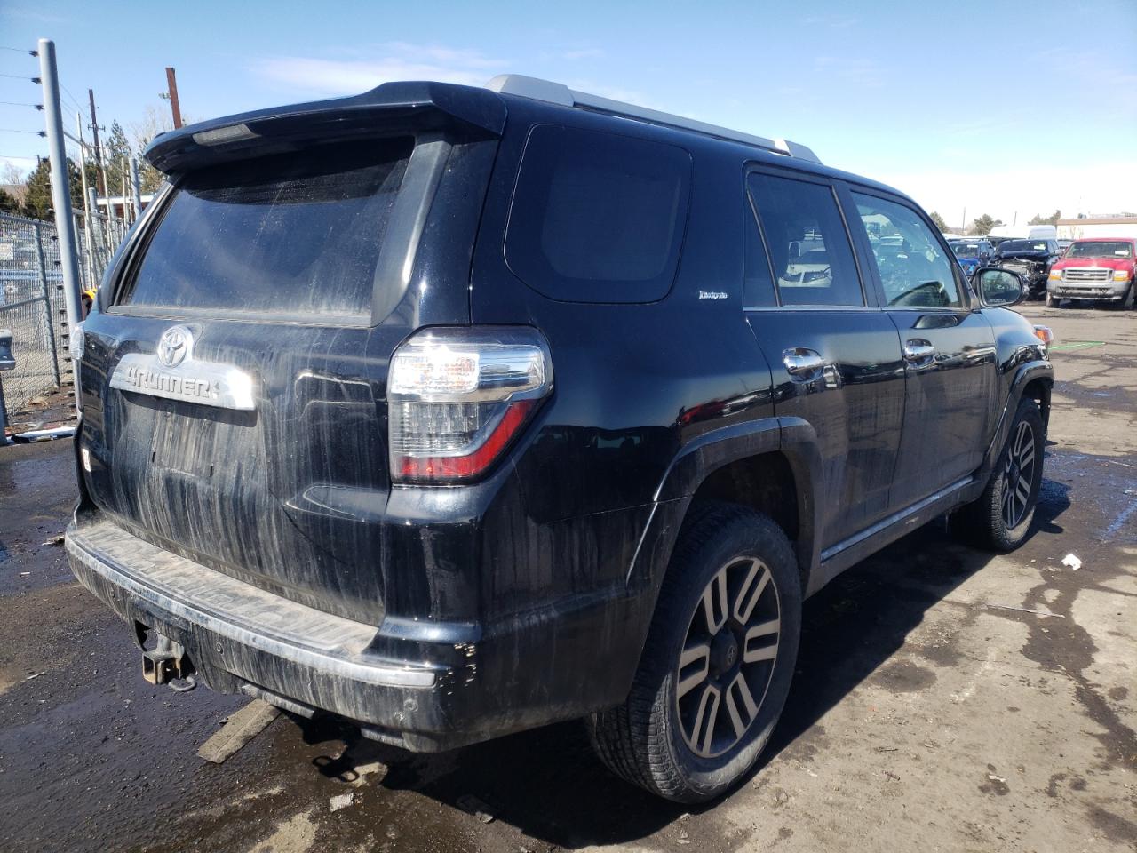 Photo 4 from auction – 2015 TOYOTA 4RUNNER SR with VIN JTEBU5JR9F5205332