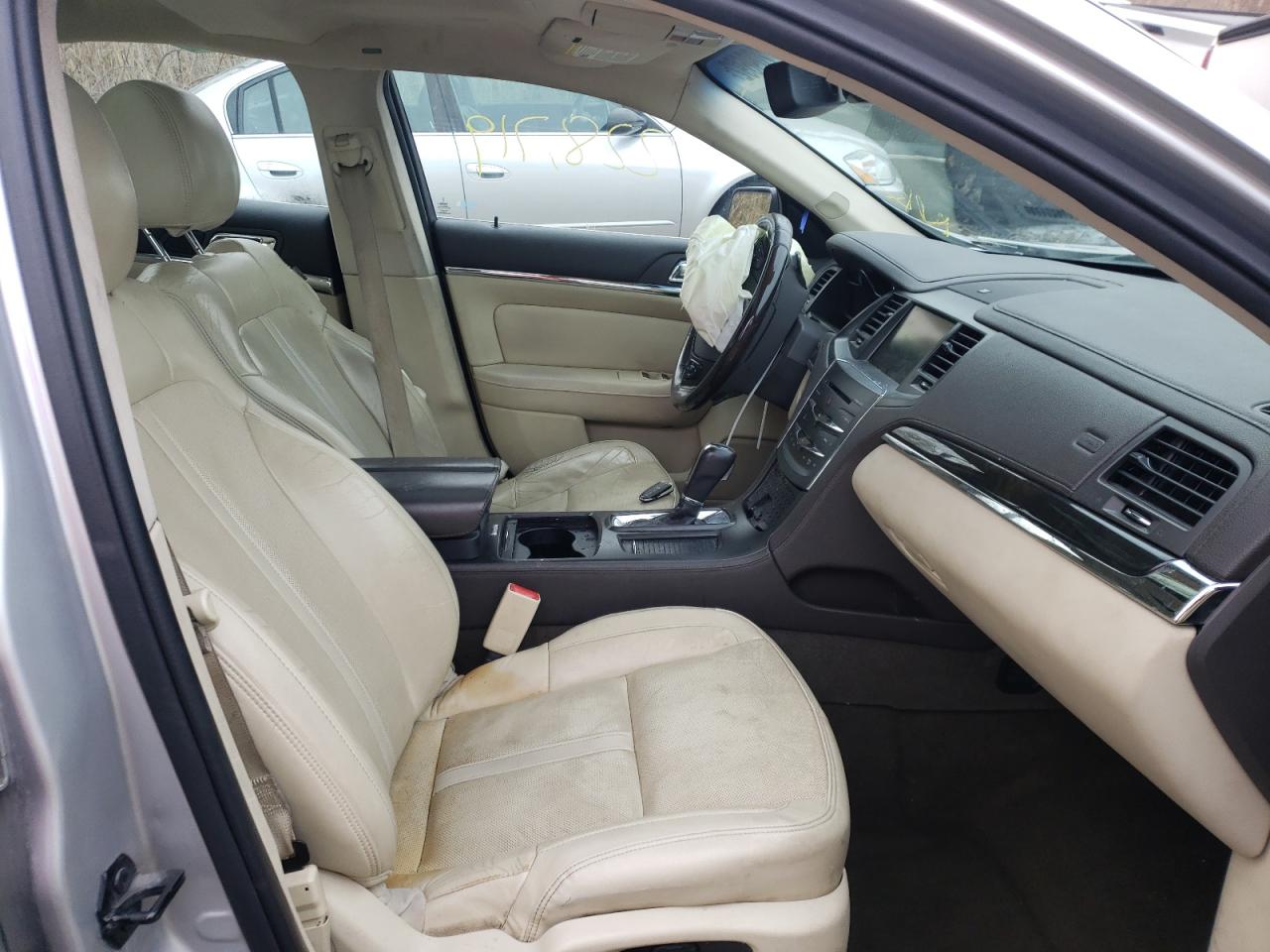 Photo 5 from auction – 2013 LINCOLN MKS with VIN 1LNHL9DK3DG600756