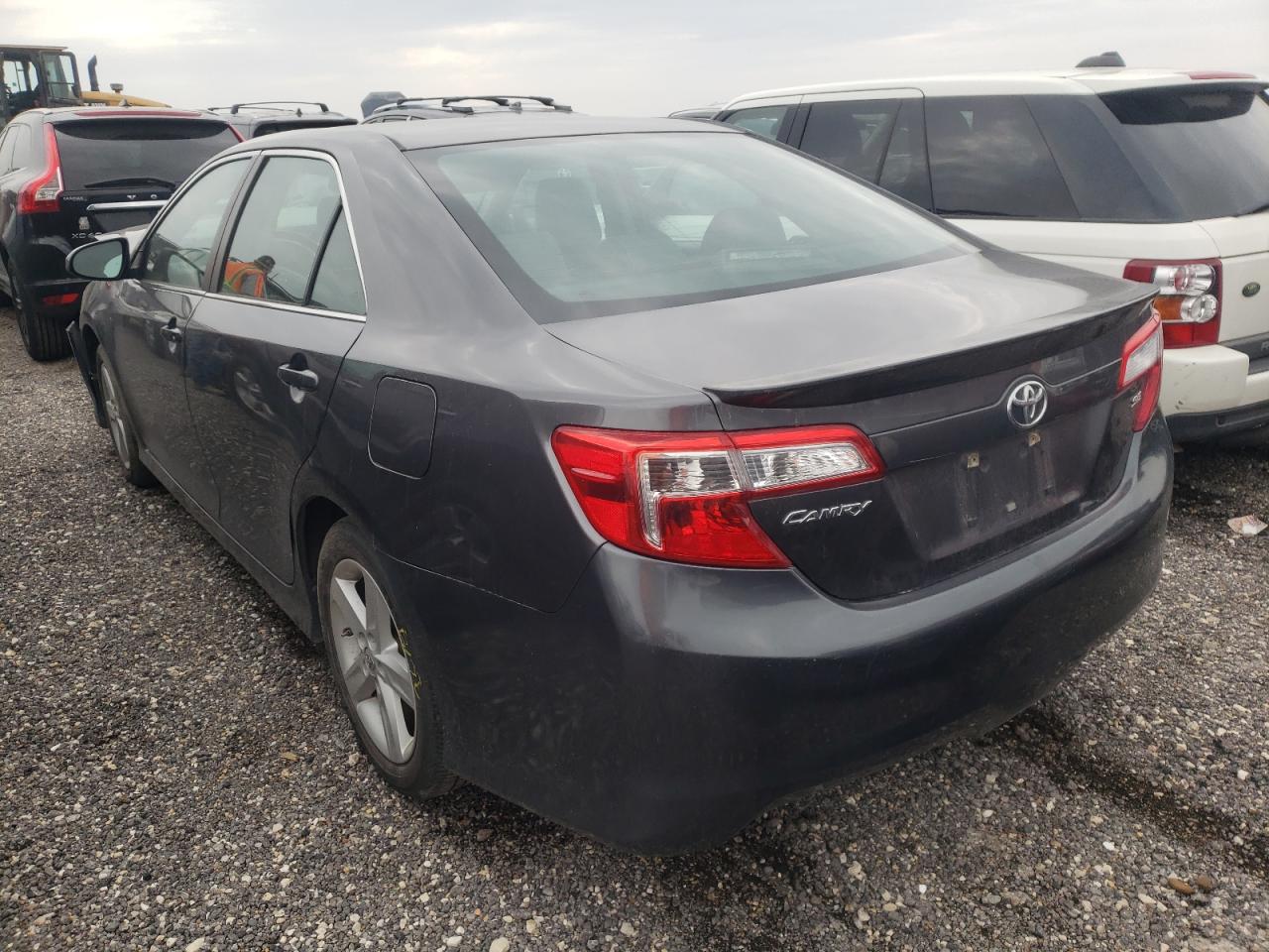 Photo 3 from auction – 2013 TOYOTA CAMRY L with VIN 4T1BF1FK3DU268282