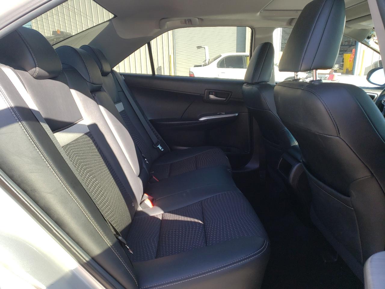Photo 6 from auction – 2014 TOYOTA CAMRY HYBR with VIN 4T1BD1FK9EU132407
