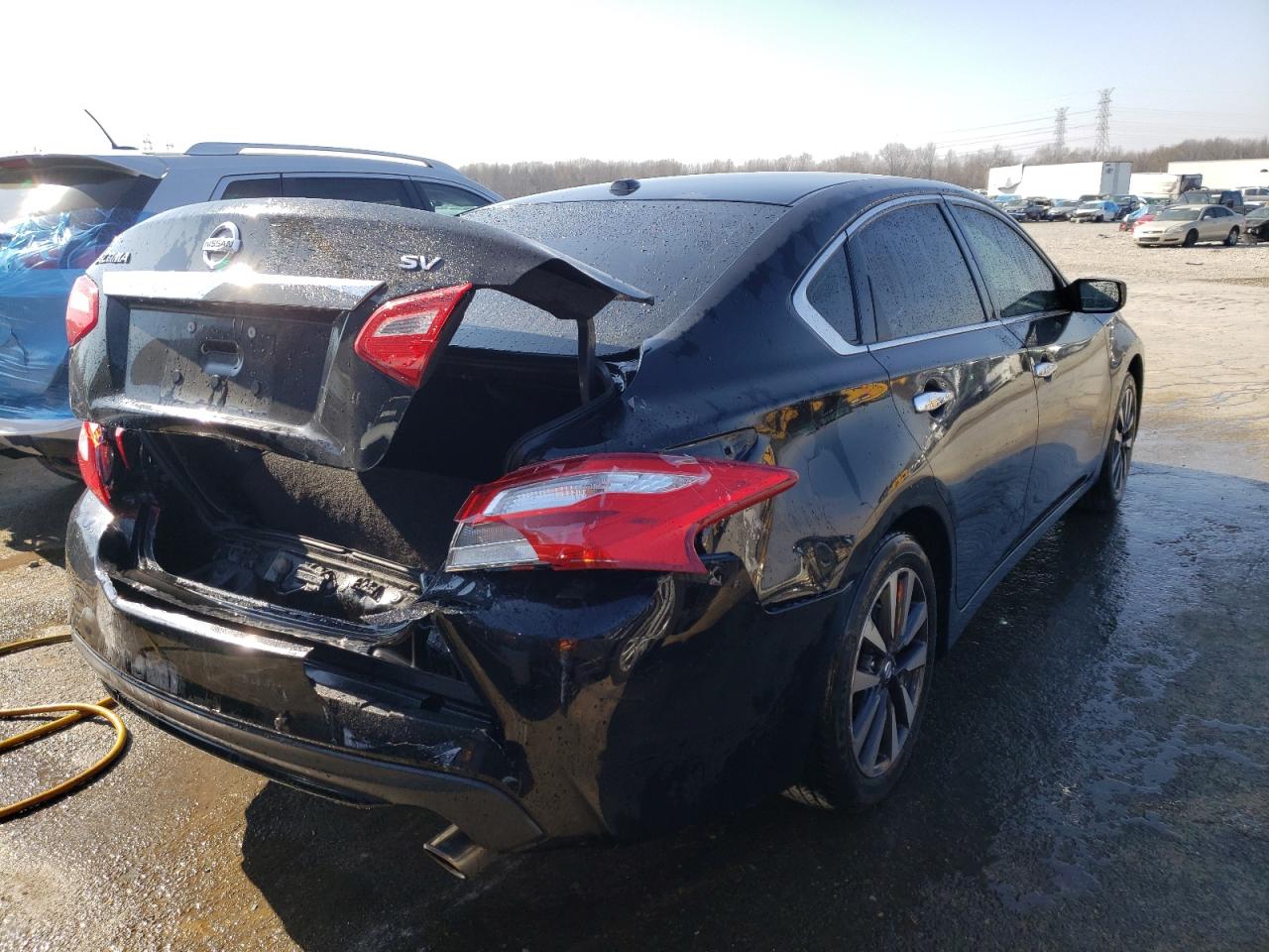 Photo 4 from auction – 2017 NISSAN ALTIMA 2.5 with VIN 1N4AL3AP3HC287374
