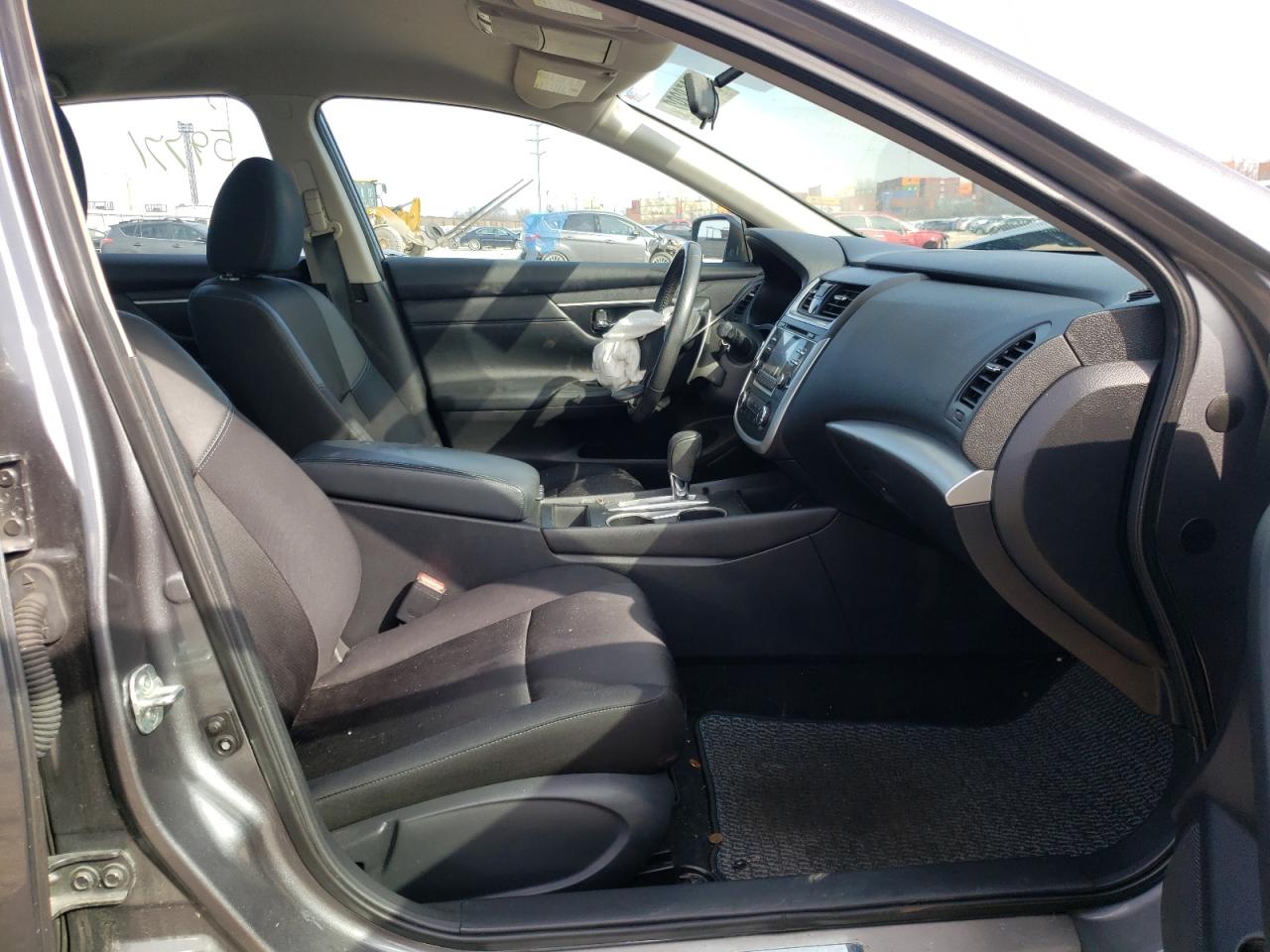 Photo 5 from auction – 2017 NISSAN ALTIMA 2.5 with VIN 1N4AL3AP6HC482241