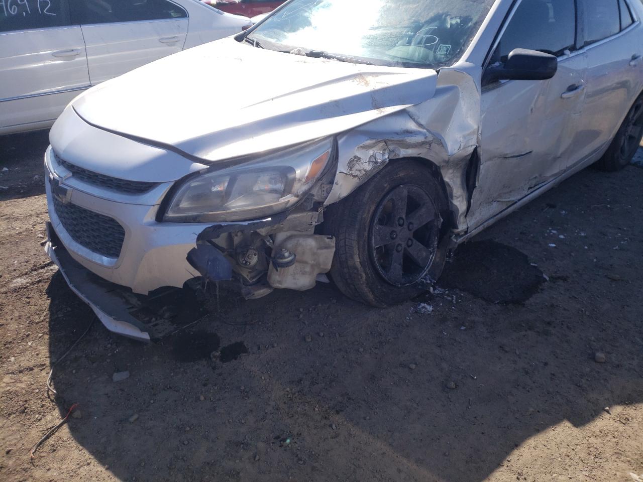 Photo 9 from auction – 2015 CHEVROLET MALIBU LS with VIN 1G11B5SL5FF171974