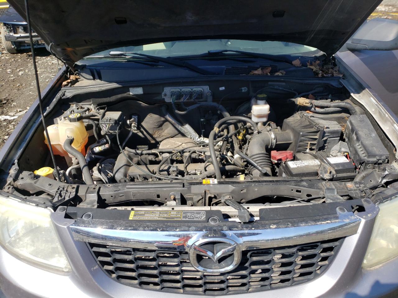 Photo 12 from auction – 2008 MAZDA TRIBUTE I with VIN 4F2CZ02Z48KM00433