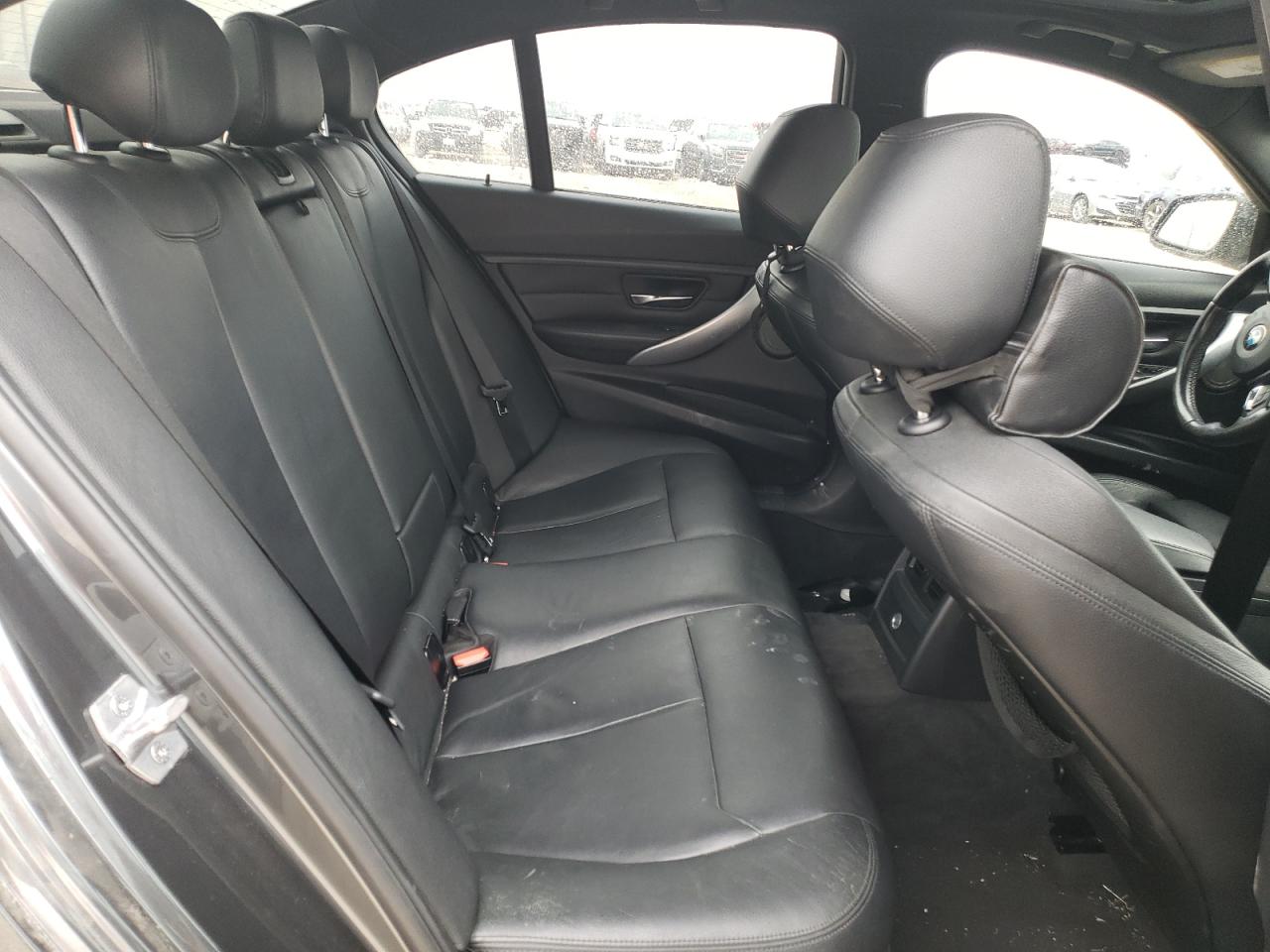 Photo 6 from auction – 2013 BMW 335 I with VIN WBA3A9G50DNP37480