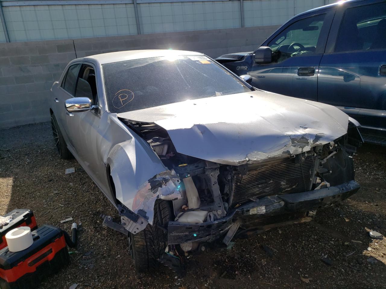 CHRYSLER 300C 2014 with VIN 2C3CCAET6EH216987 - Photo from auction