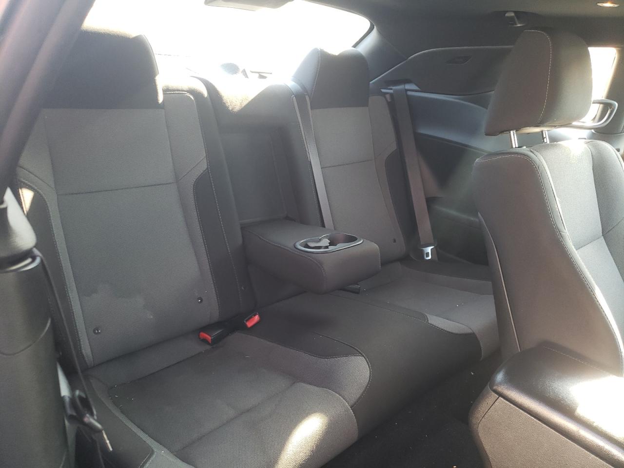 Photo 6 from auction – 2015 DODGE CHALLENGER with VIN 2C3CDZAG2FH831932