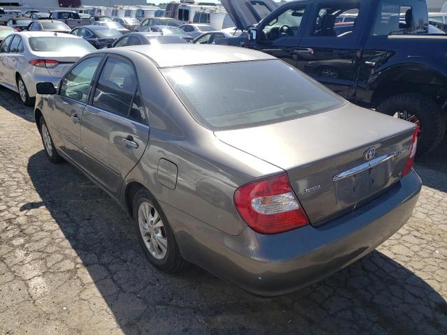 Photo 3 from auction – 2004 TOYOTA CAMRY LE with VIN 4T1BF32K94U570161