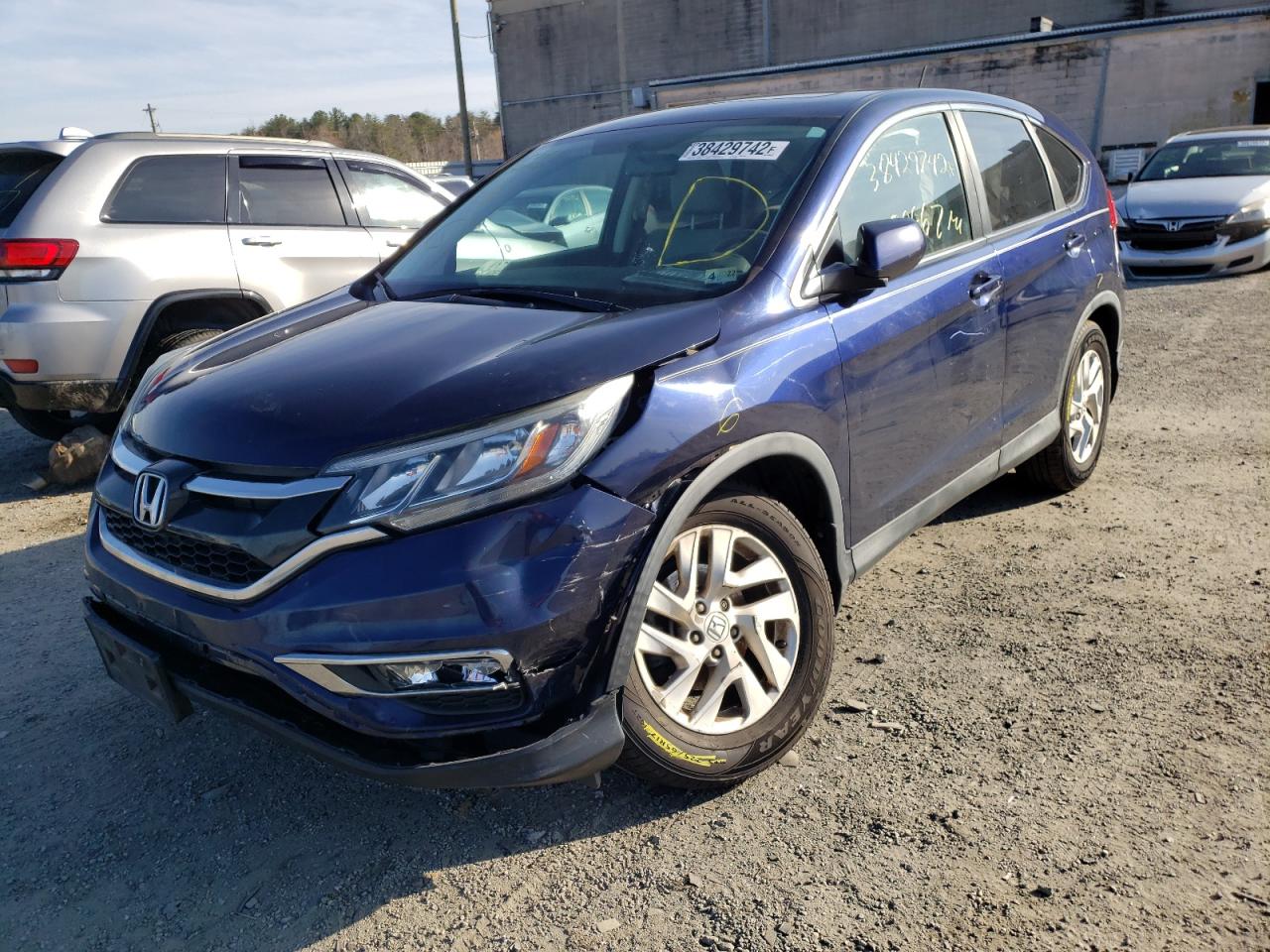 Photo 2 from auction – 2015 HONDA CR-V EX with VIN 2HKRM4H56FH664883