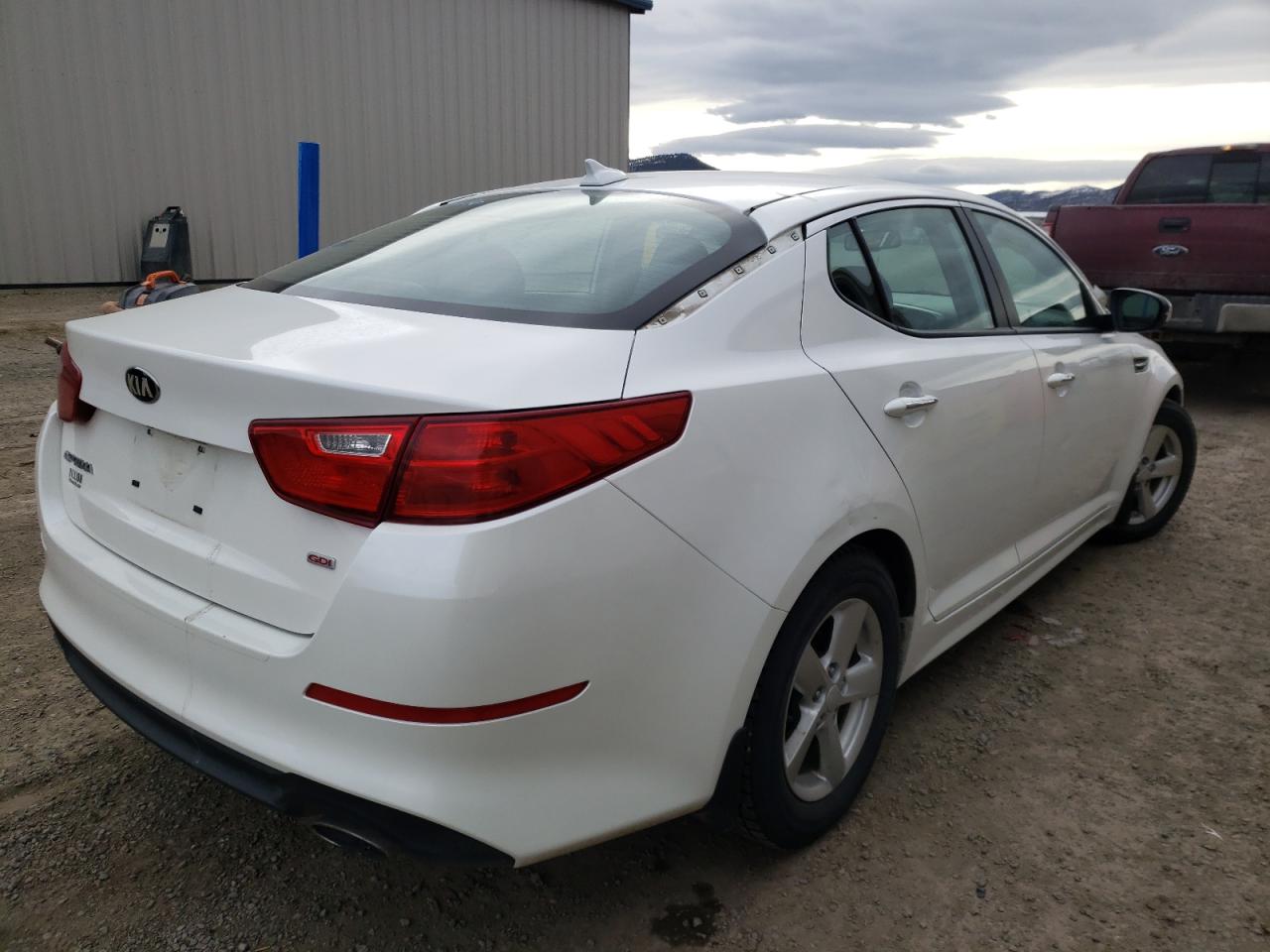 Photo 4 from auction – 2015 KIA OPTIMA LX with VIN KNAGM4A7XF5634558