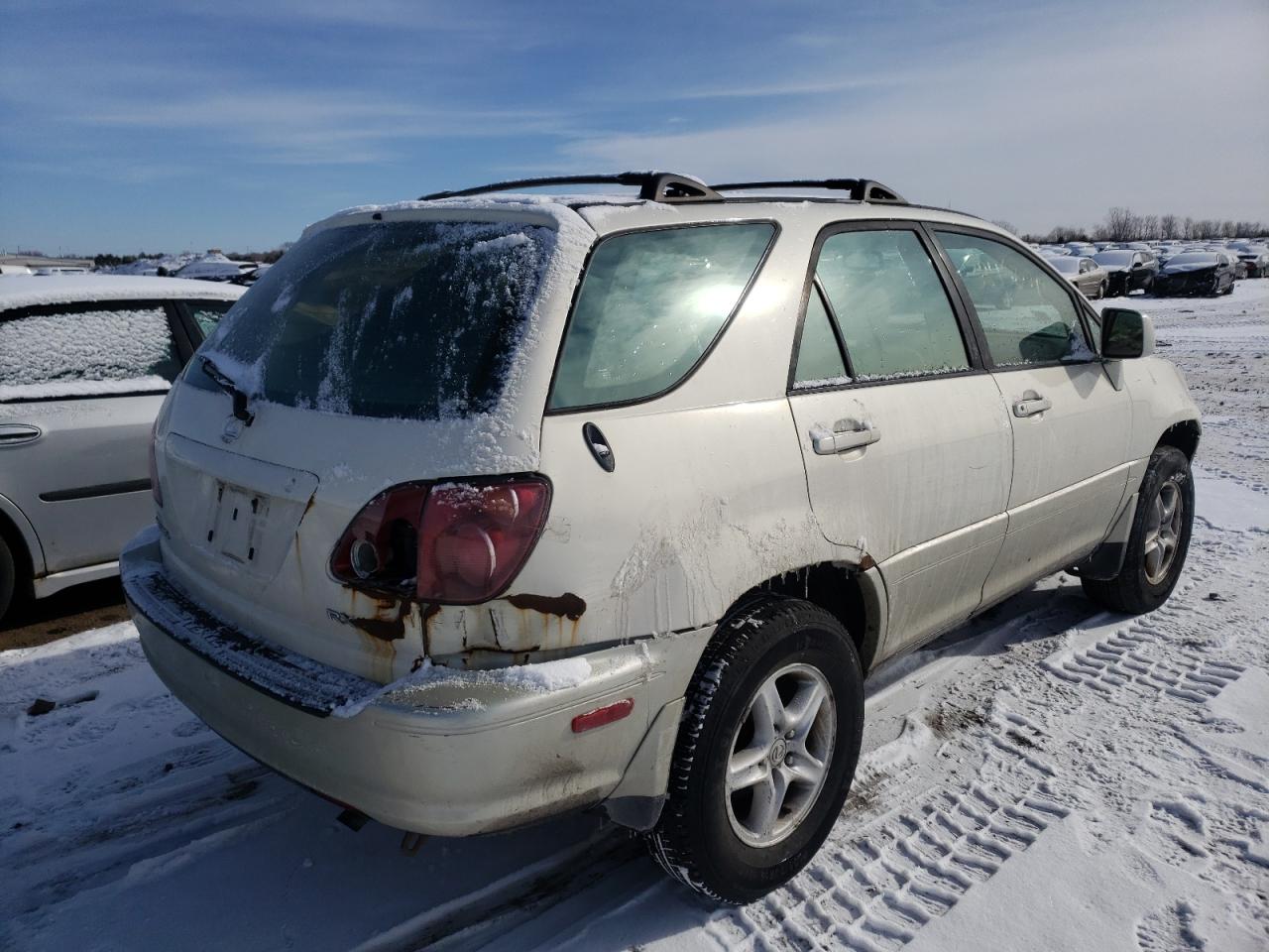 Photo 4 from auction – 2000 LEXUS RX 300 with VIN JT6HF10U6Y0161272