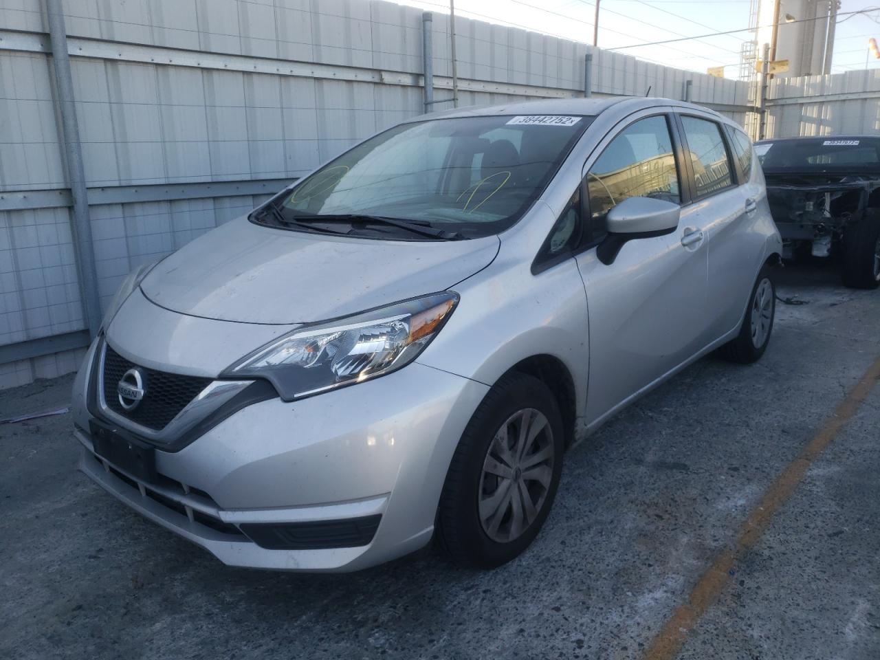 Photo 2 from auction – 2017 NISSAN VERSA NOTE with VIN 3N1CE2CP4HL366225