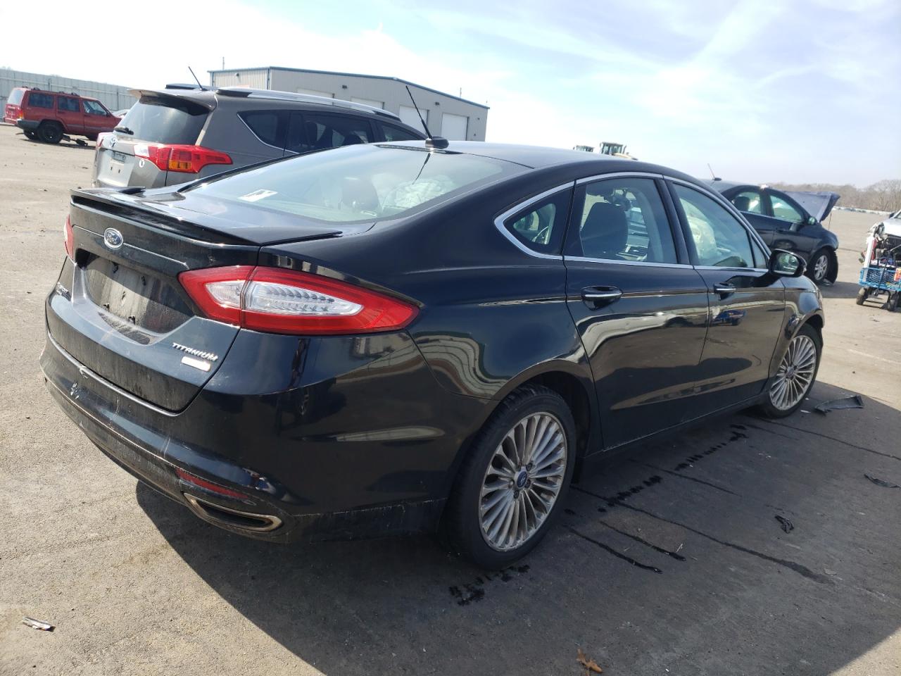 Photo 4 from auction – 2016 FORD FUSION TIT with VIN 3FA6P0K90GR203603