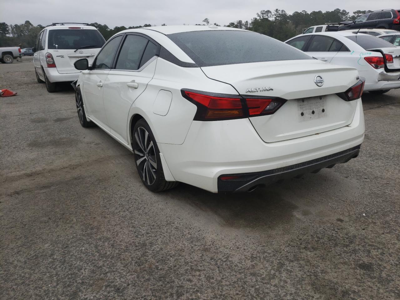 Photo 3 from auction – 2019 NISSAN ALTIMA SR with VIN 1N4BL4CVXKC211650