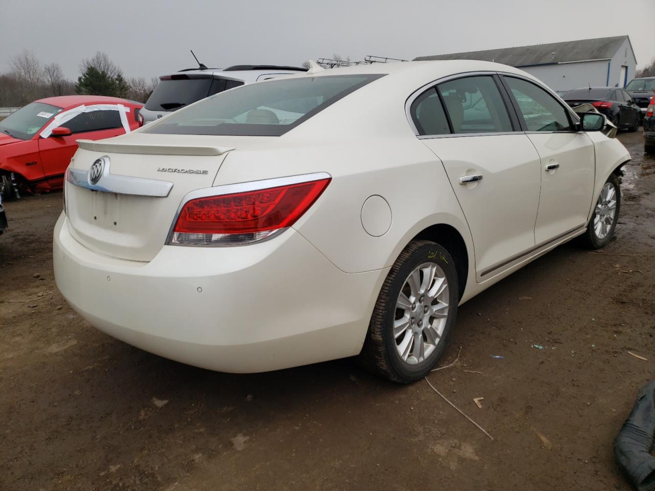 Photo 4 from auction – 2013 BUICK LACROSSE with VIN 1G4GC5ER8DF183608