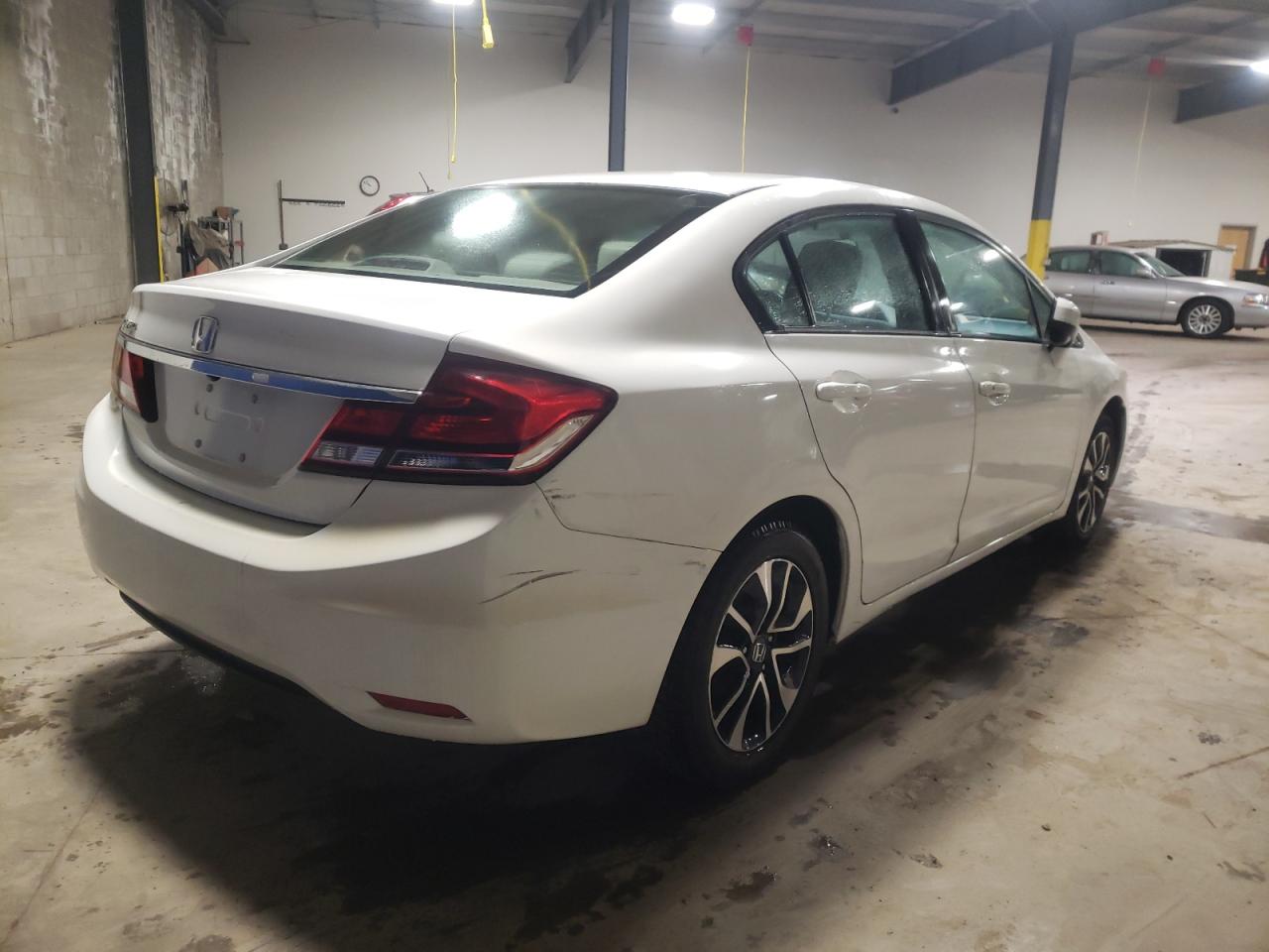 Photo 4 from auction – 2014 HONDA CIVIC EX with VIN 2HGFB2F85EH558427