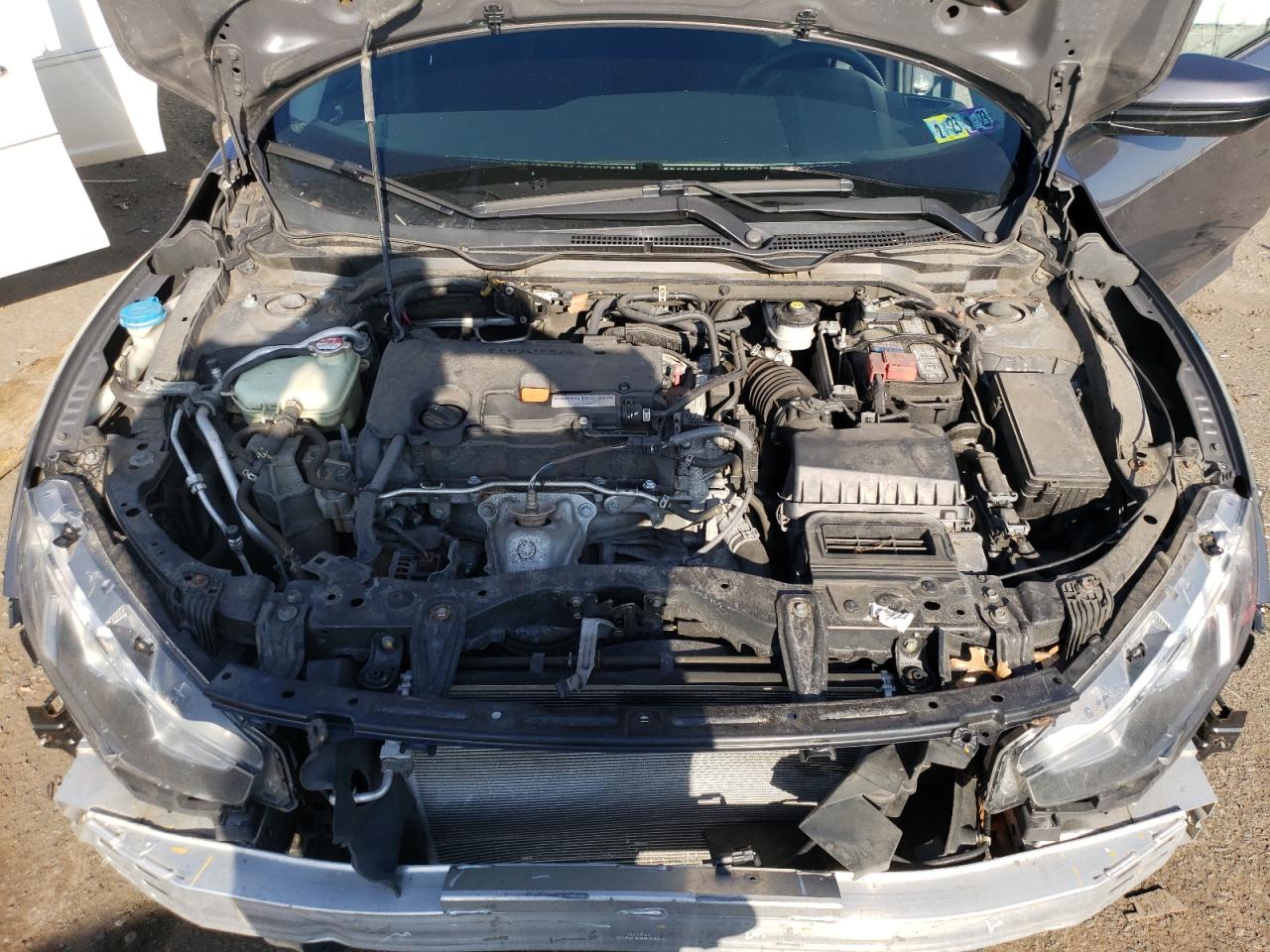 Photo 7 from auction – 2017 HONDA CIVIC EX with VIN 2HGFC2F78HH515449