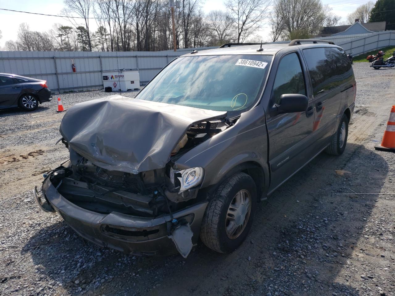 Photo 2 from auction – 2004 CHEVROLET VENTURE with VIN 1GNDX13E14D180802
