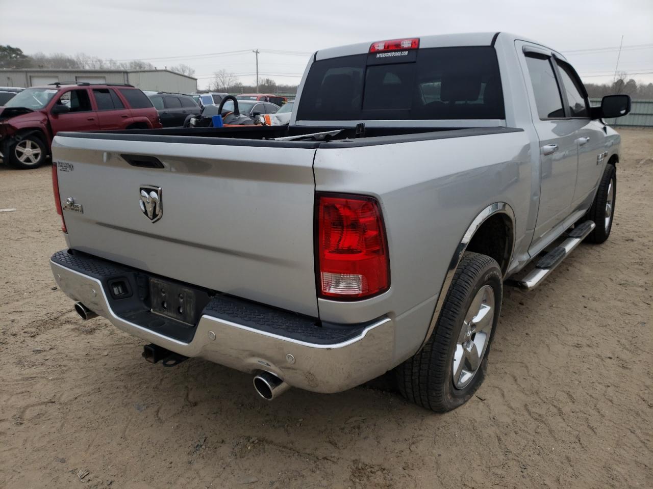 Photo 4 from auction – 2016 RAM 1500 SLT with VIN 3C6RR6LT9GG289530