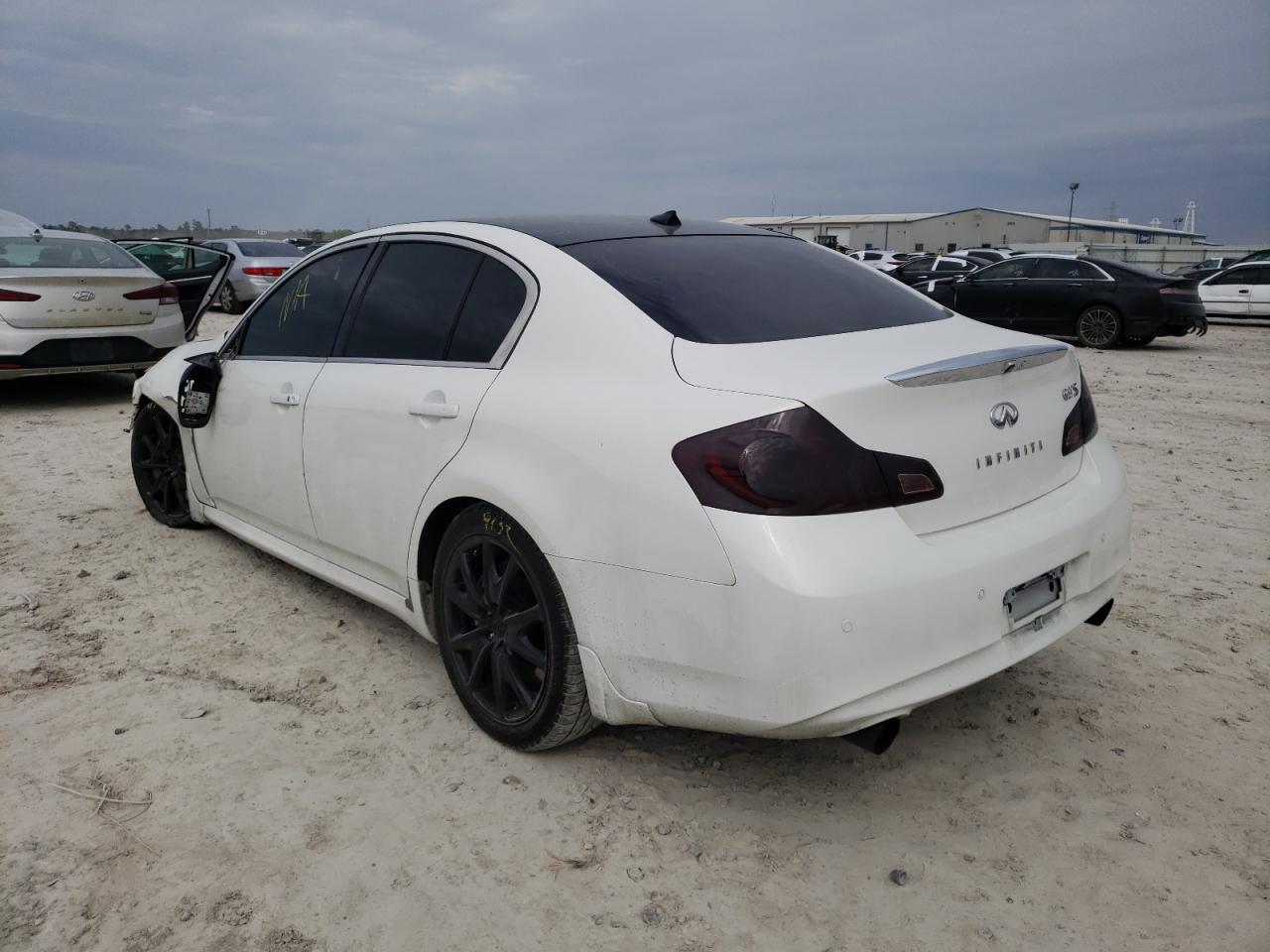 Photo 3 from auction – 2011 INFINITI G37 BASE with VIN JN1CV6APXBM302519