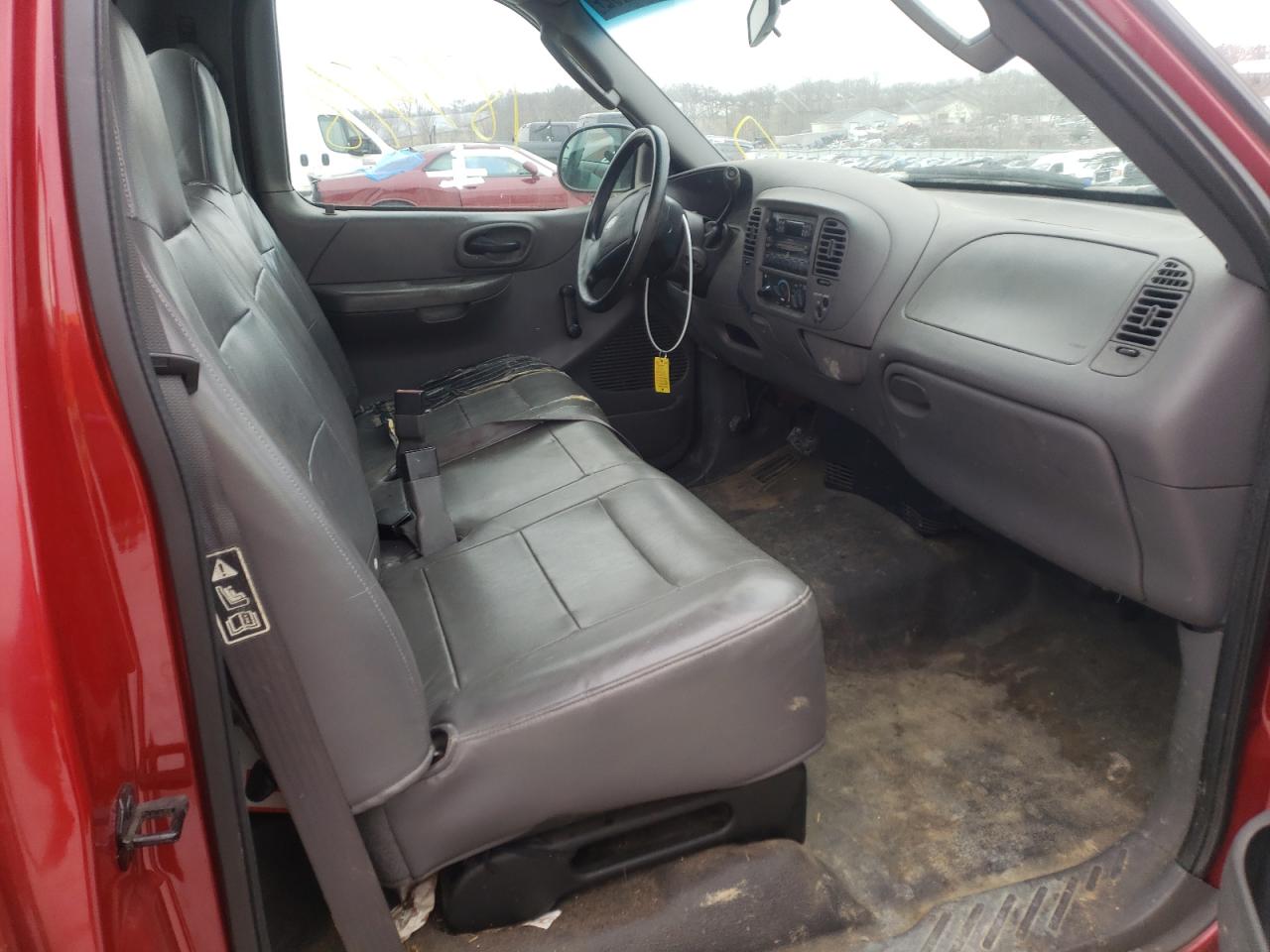 Photo 5 from auction – 2002 FORD F150 with VIN 1FTRF17232NB89168