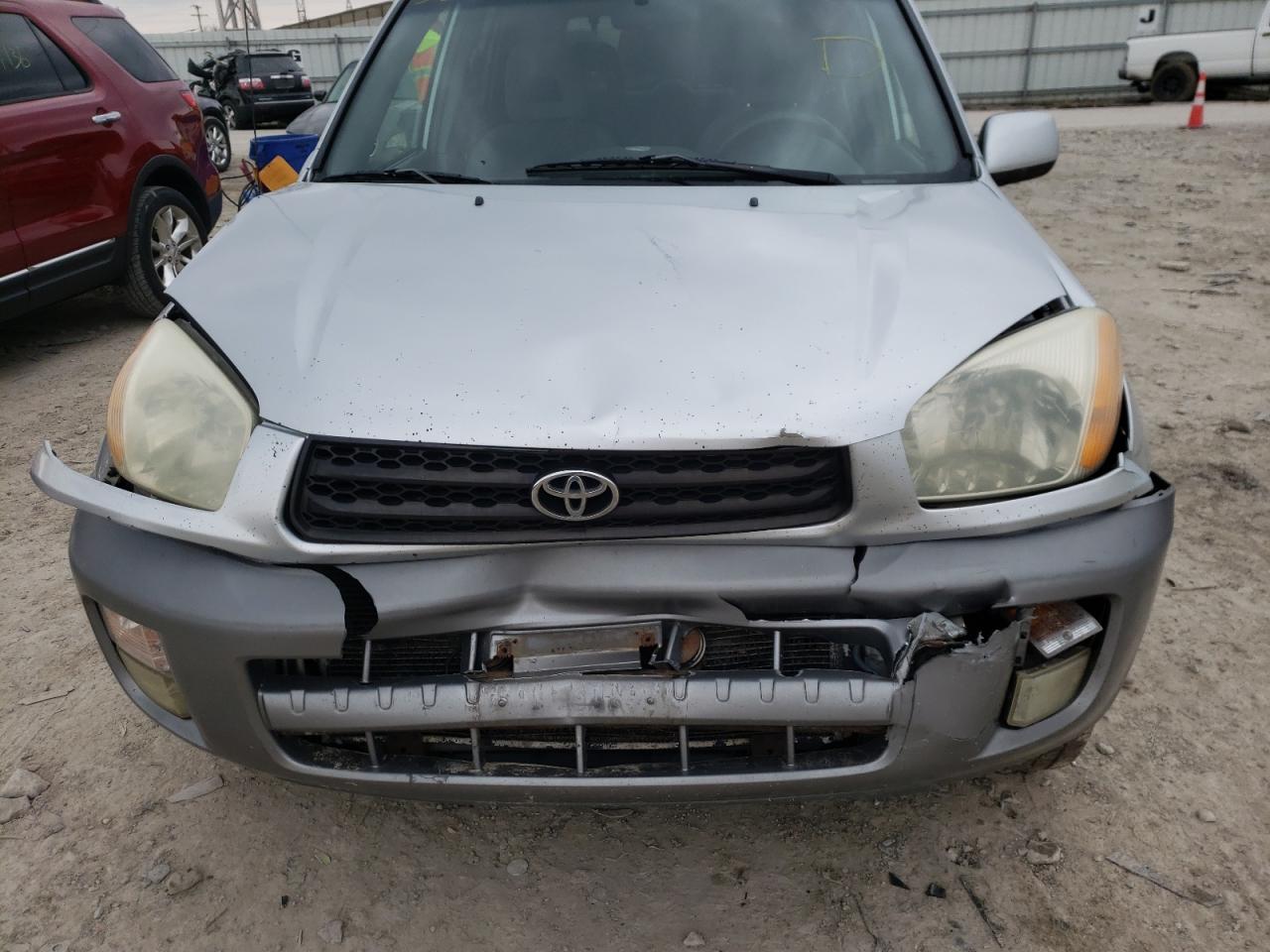 Photo 9 from auction – 2001 TOYOTA RAV4 with VIN JTEHH20V610106615