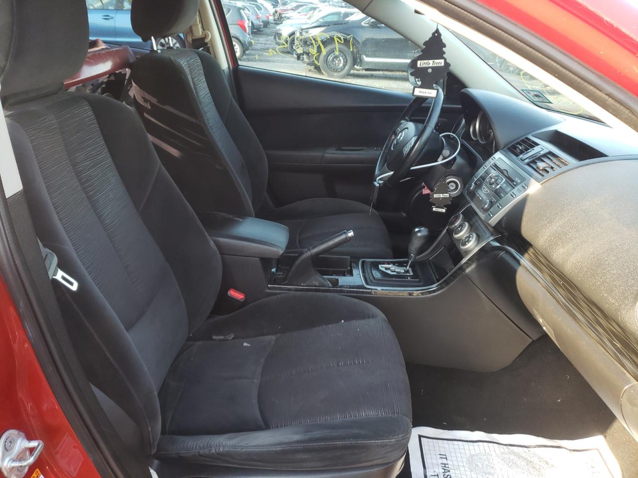 Photo 5 from auction – 2010 MAZDA 6 I with VIN 1YVHZ8CHXA5M31100