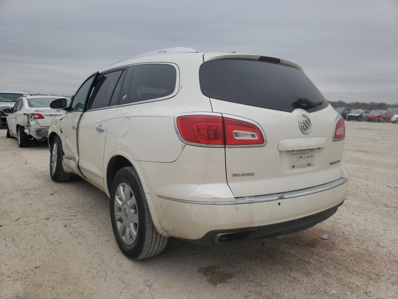 Photo 3 from auction – 2015 BUICK ENCLAVE with VIN 5GAKRCKD6FJ266420