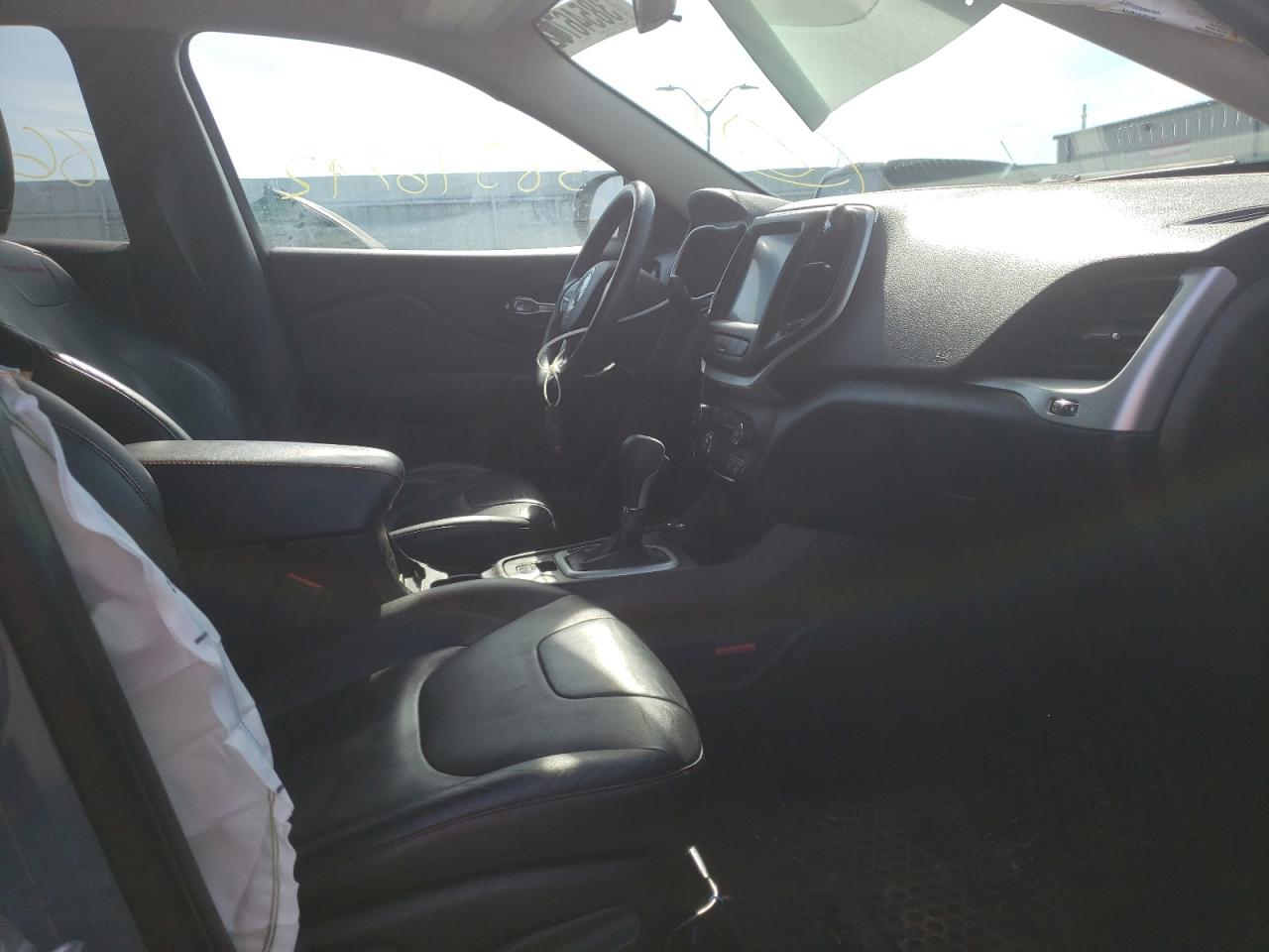 Photo 5 from auction – 2014 JEEP CHEROKEE with VIN 1C4PJMBB8EW152873