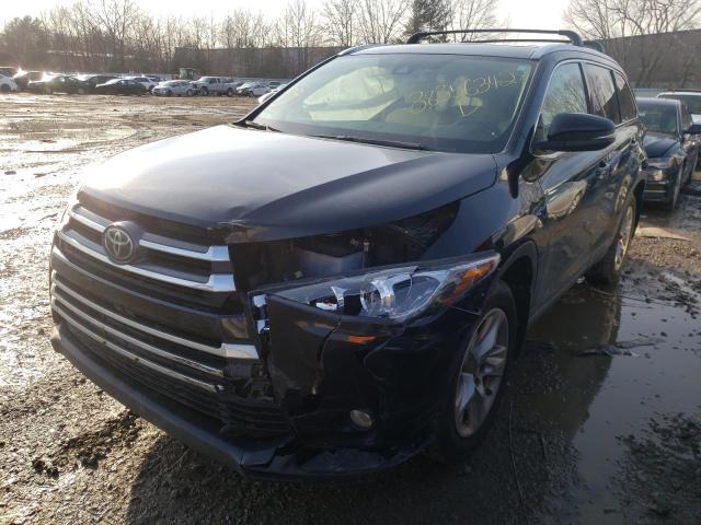 Photo 2 from auction – 2017 TOYOTA HIGHLANDER with VIN 5TDDZRFH5HS417146