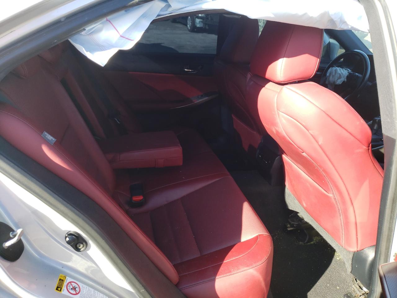 Photo 6 from auction – 2016 LEXUS IS 200T with VIN JTHBA1D21G5013794