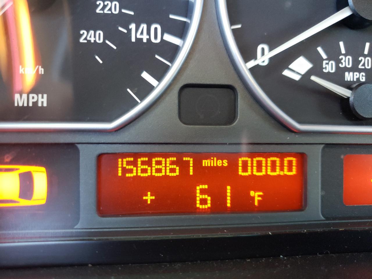 Photo 8 from auction – 2002 BMW 3 SERIES with VIN WBAEV53442KM17631