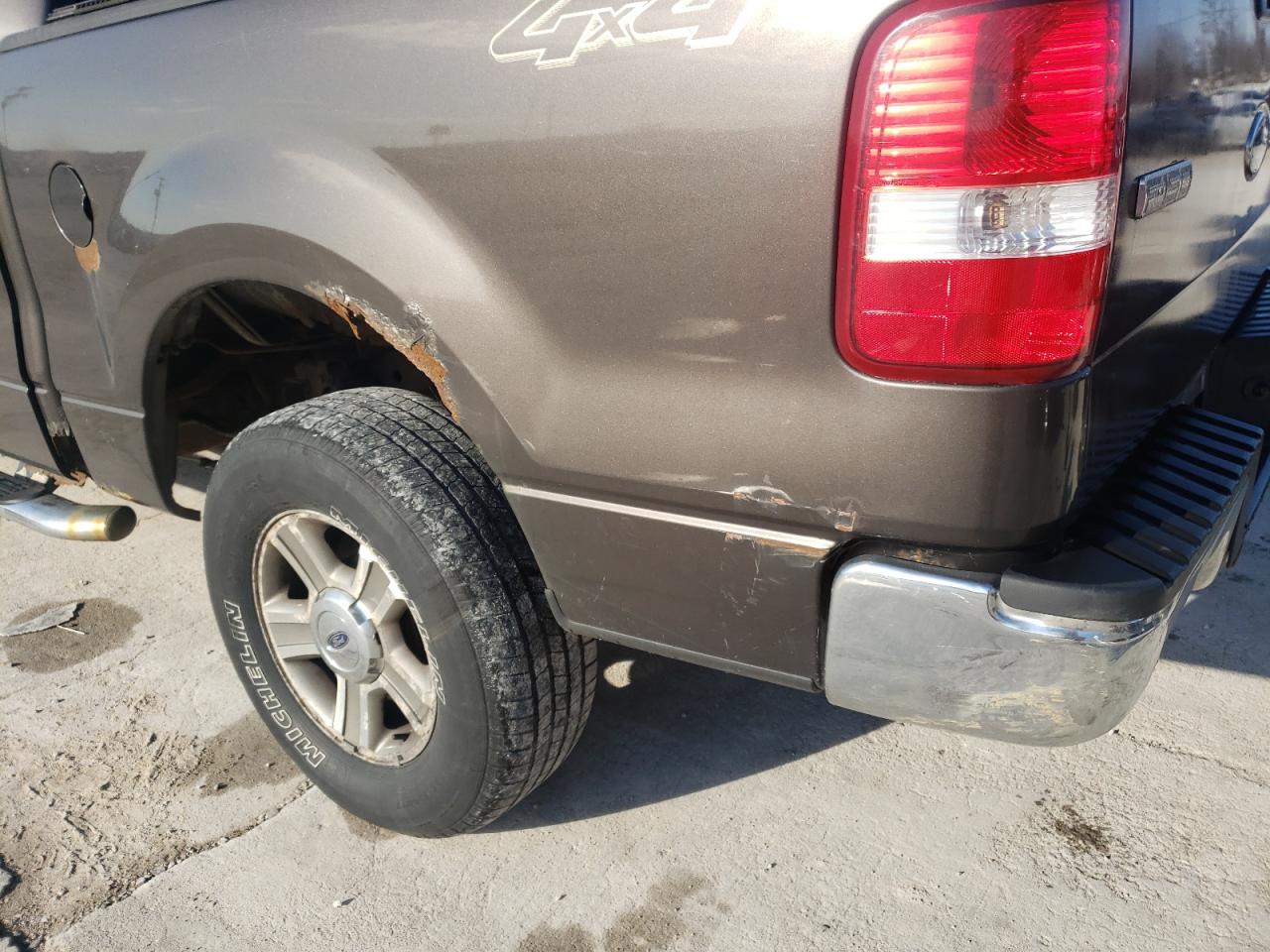 Photo 9 from auction – 2005 FORD F150 SUPER with VIN 1FTPW14565KE37991