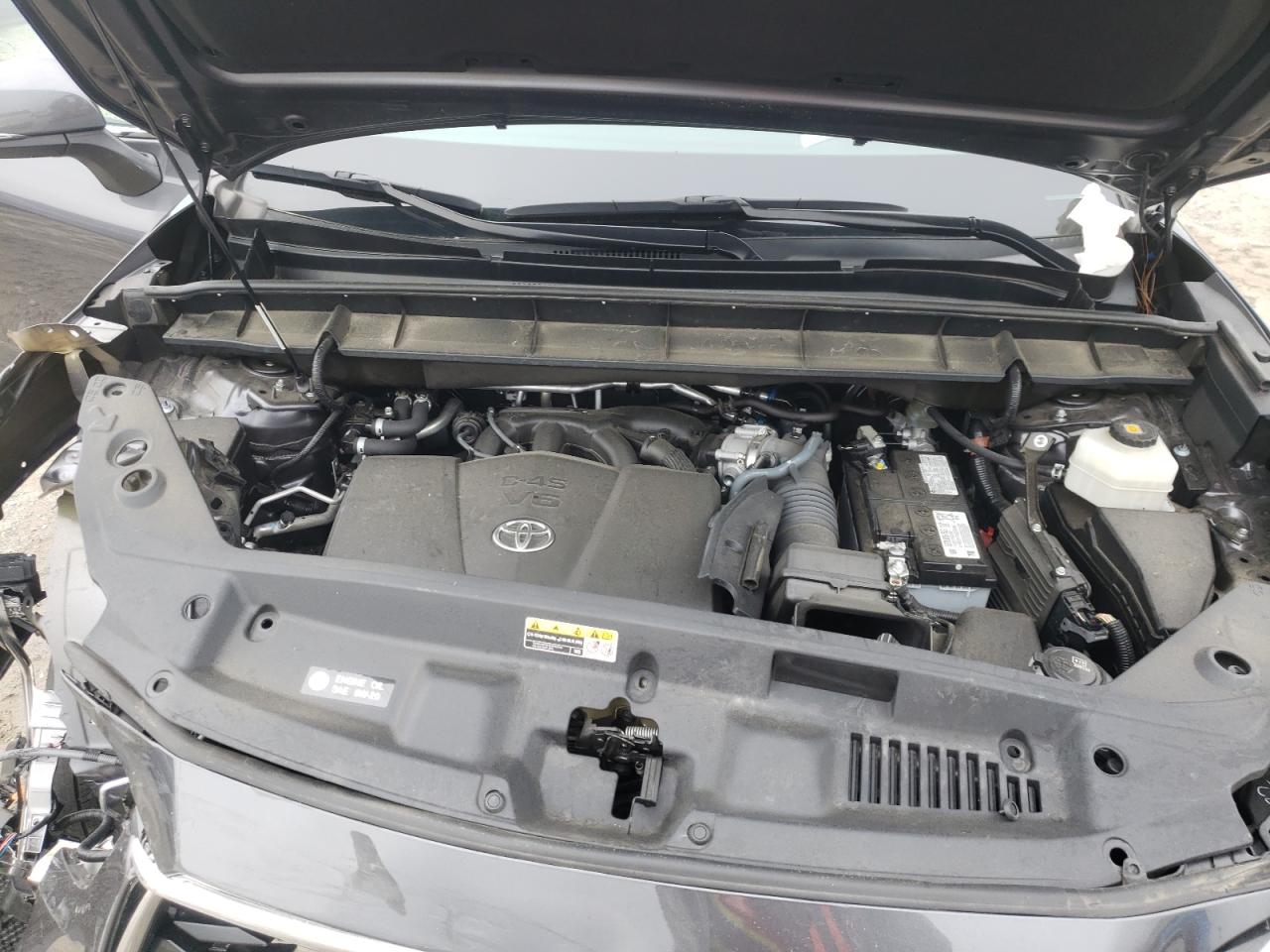 Photo 7 from auction – 2020 TOYOTA HIGHLANDER with VIN 5TDDZRBH4LS046091